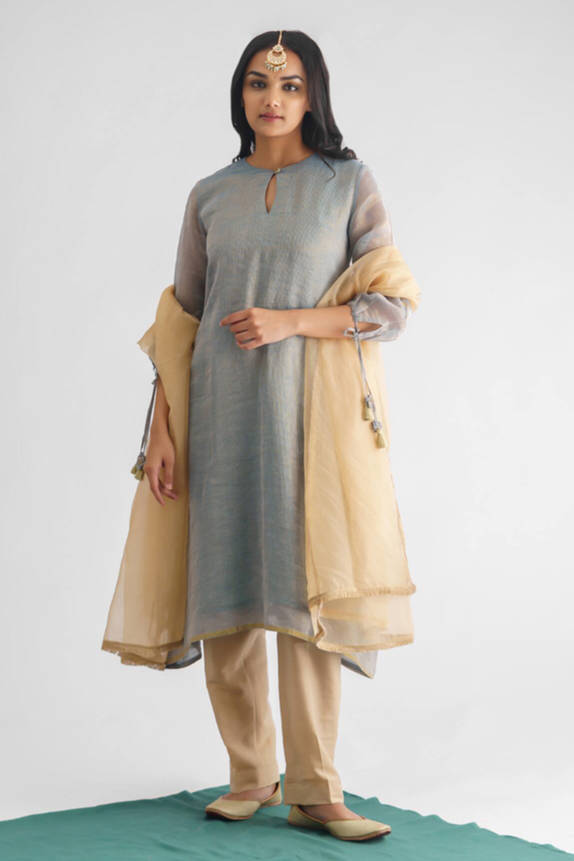 Mushio Kiran Lace Embellished Dupatta