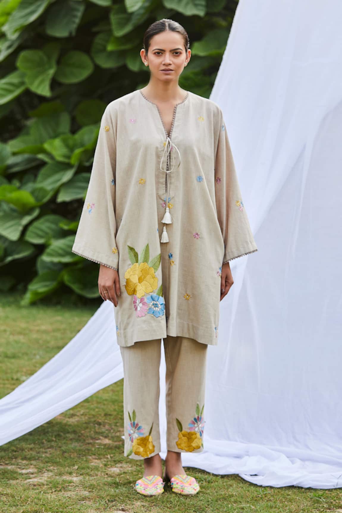 Bo tree Meadow Dream Floral Embroidered Kaftan & Pant Set