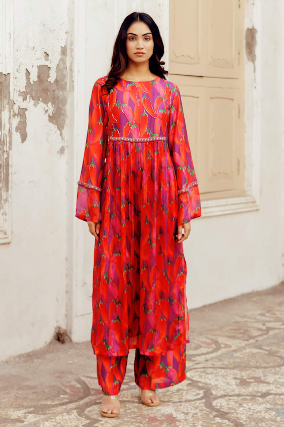 17:17 by Simmi Saboo Hazel Chilli Print Yoke Kurta With Pant