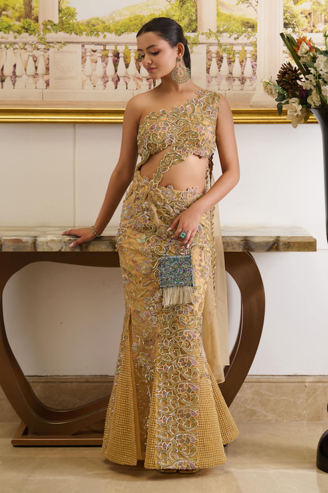 Moledro Zyra Ambrosia Embroidered One Shoulder Saree Gown