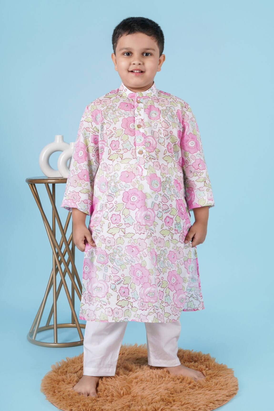 Kalp Adam Floral Print Kurta With Pant