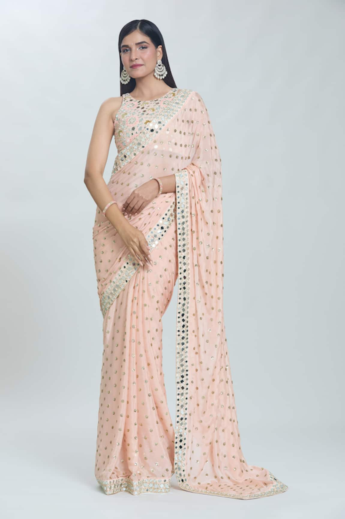 Vana Ethnics Sheesha Embroidered Border Saree With Blouse