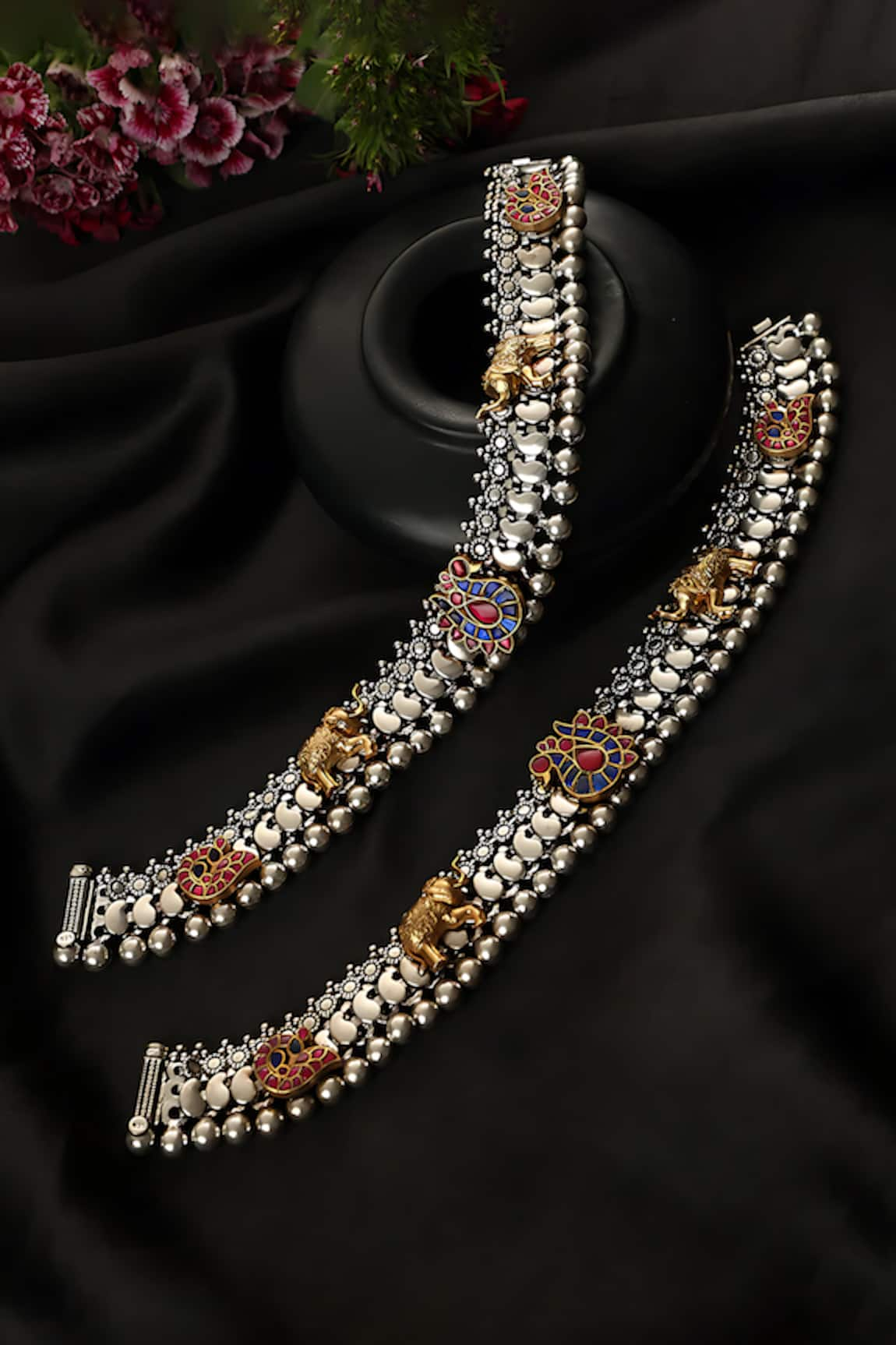 Mero Jewellery Kundan Embellished Payals - Set Of 2