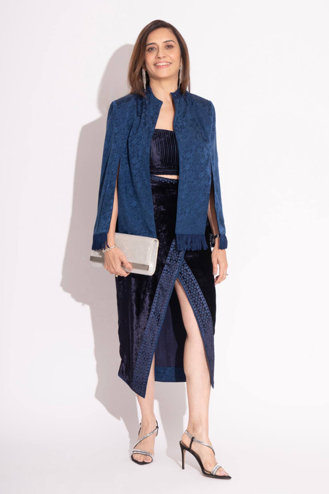 House Of Inari Blossom Makhmal Embroidered Reversible Jacket