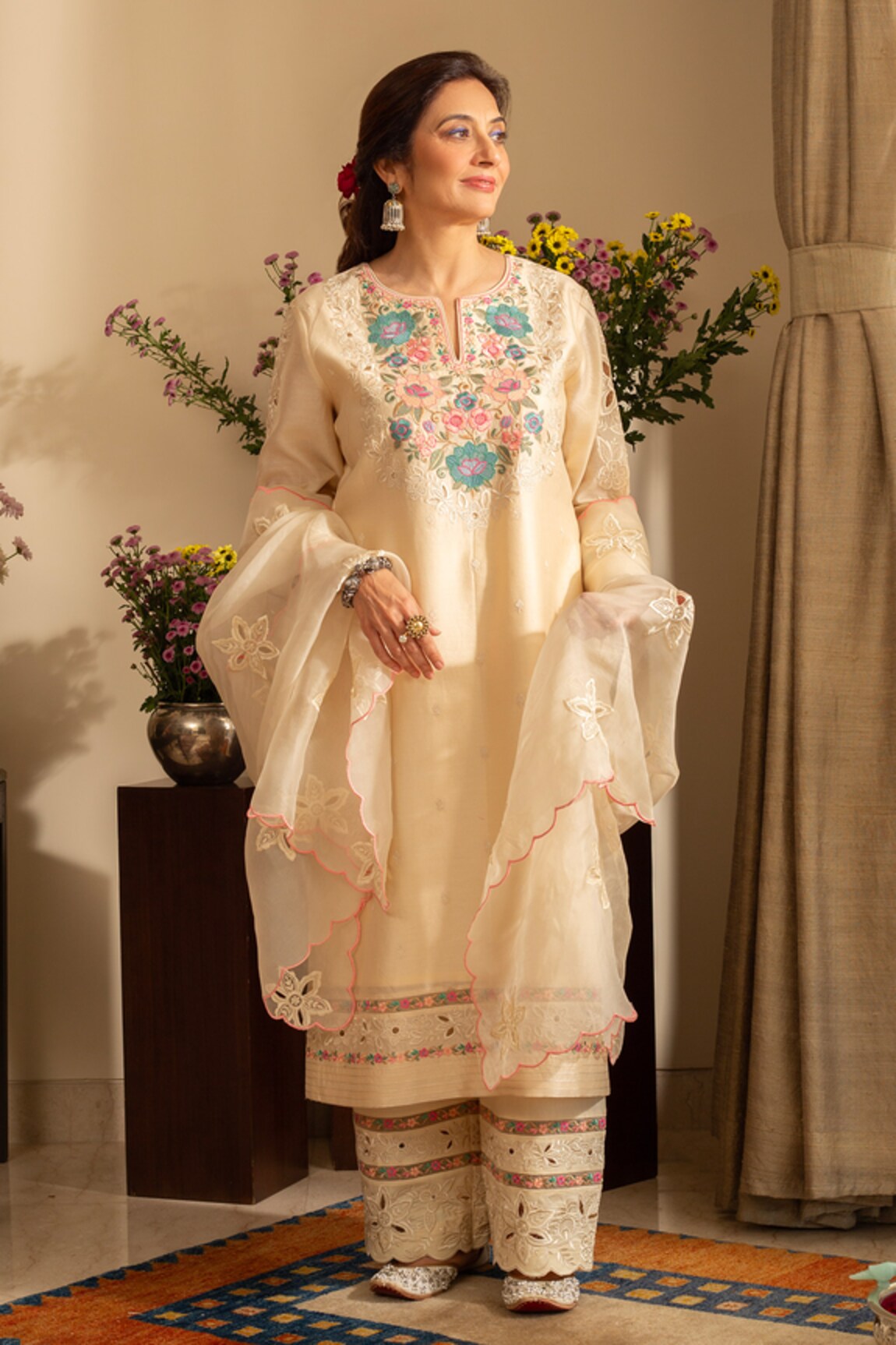 House of Inari Gulchini Floral Embroidered Kurta Set