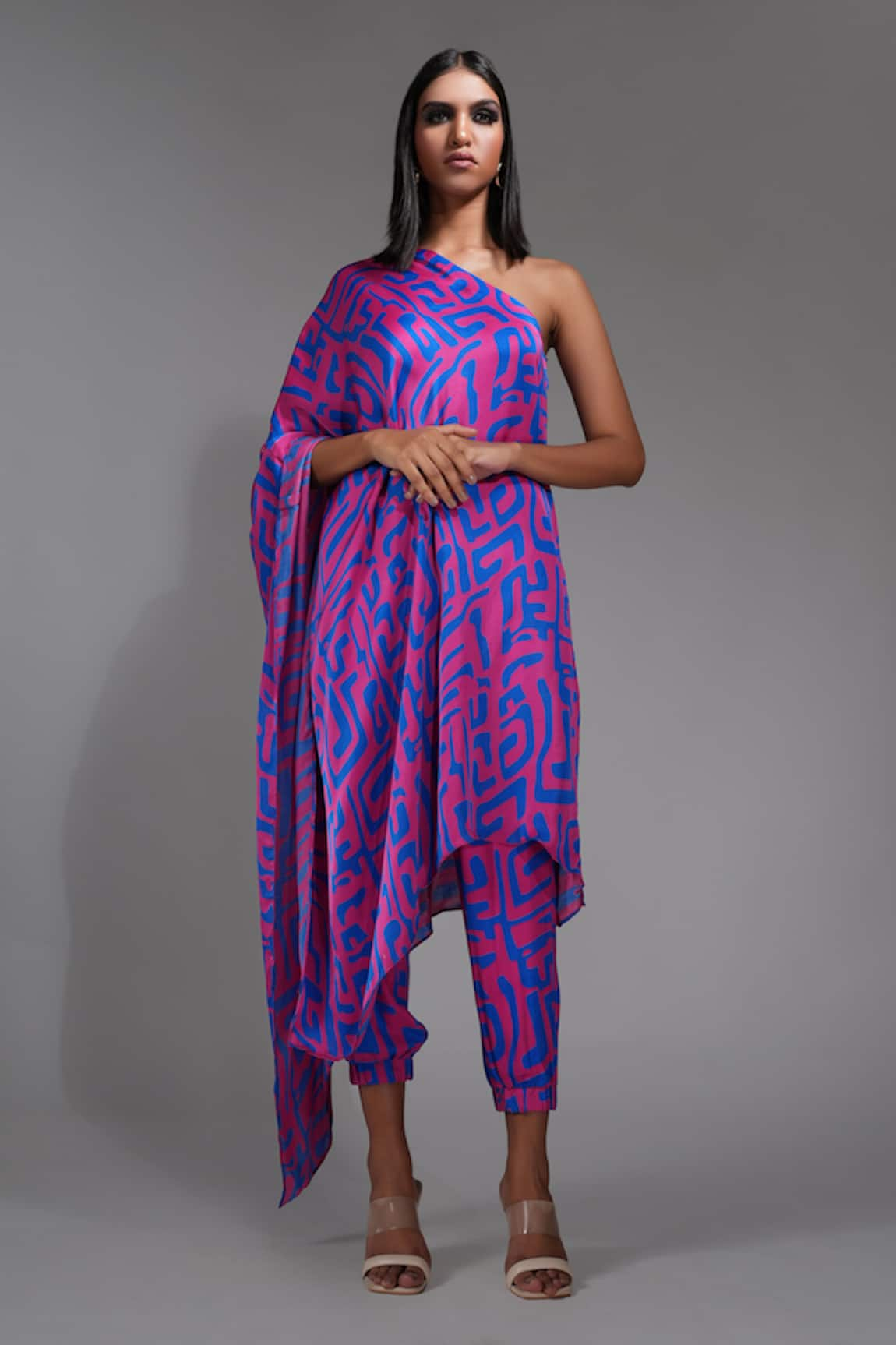 Shruti S Abstract Print Asymmetric Tunic With Trousers