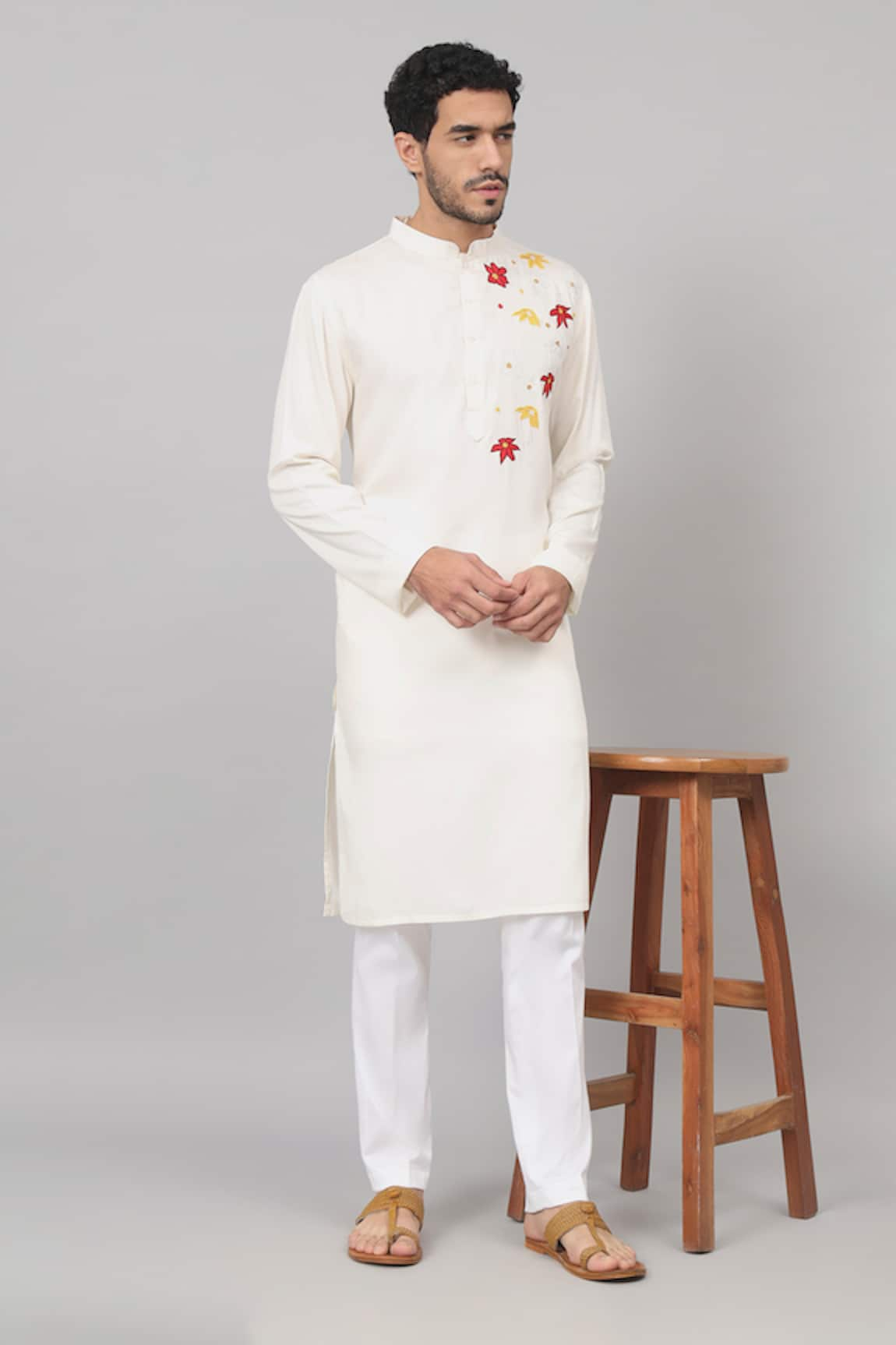 Hilo Design Floral Patch Embroidered Kurta & Pant Set