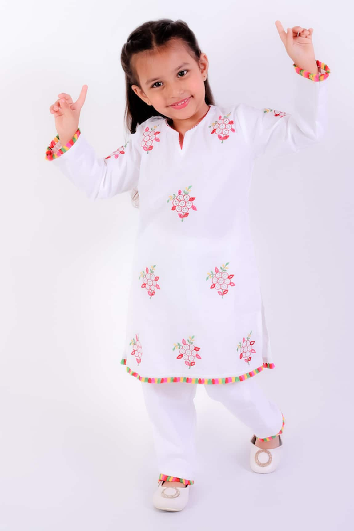 Neha Gursahani Bloom Embroidered Kurta With Pant