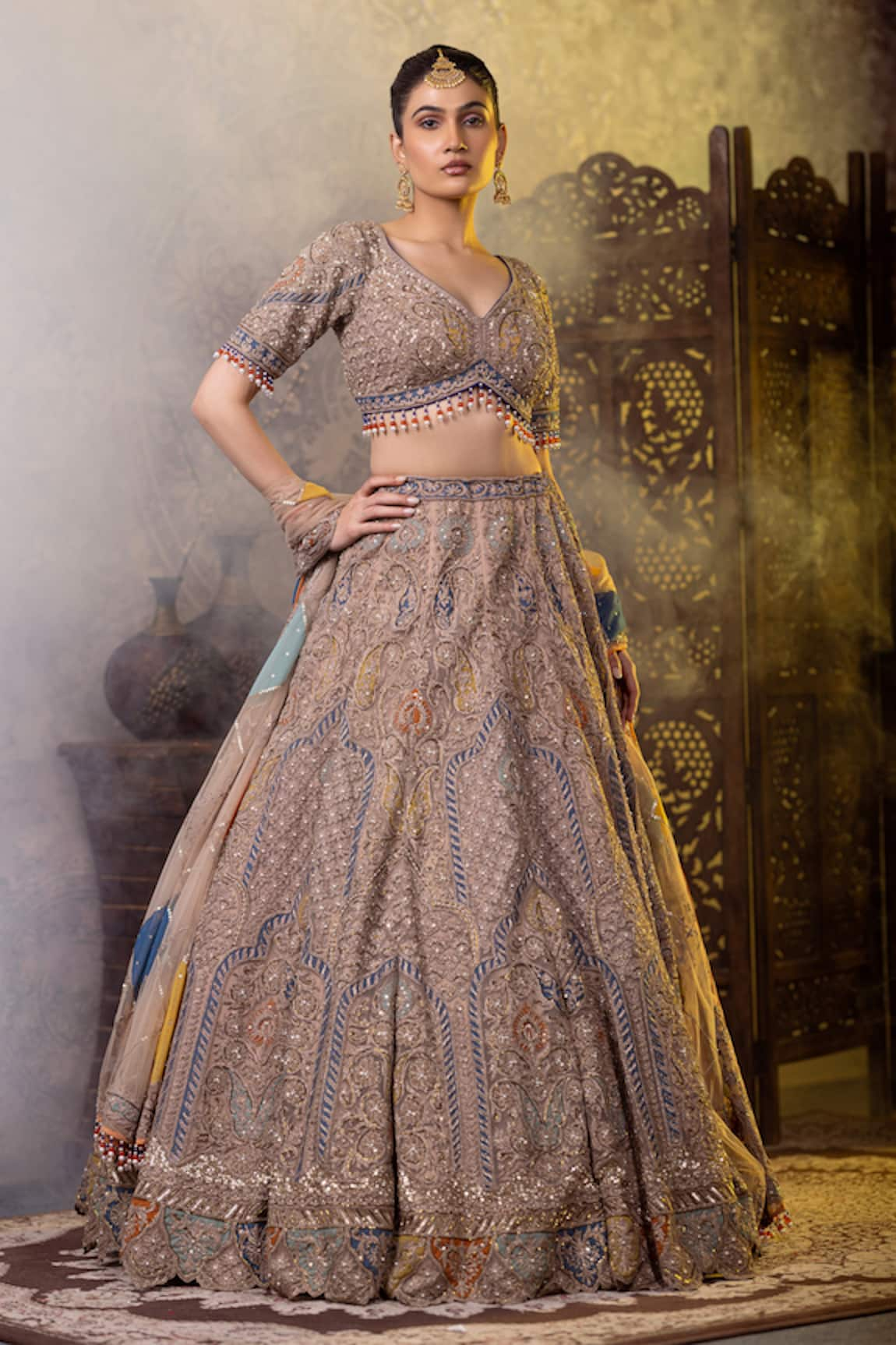 RAJ ARORA Embroidered Blouse Lehenga Set