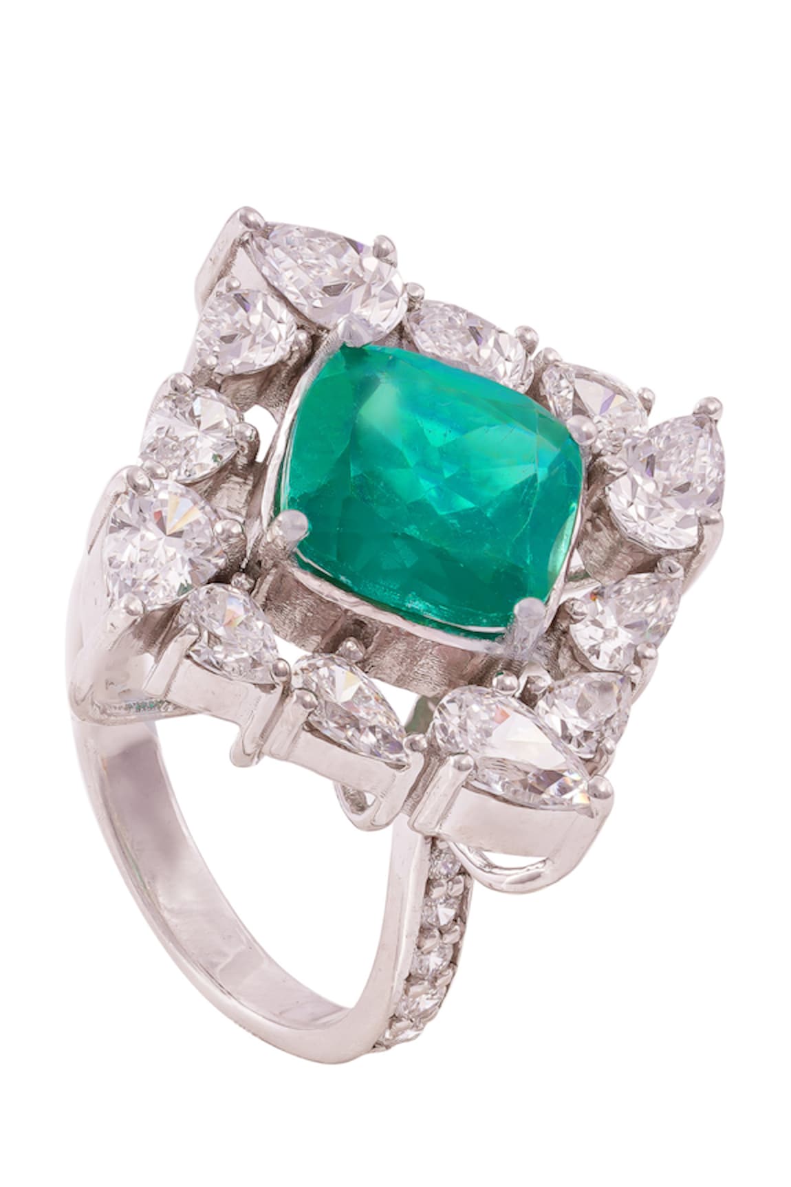 PRATA Radiant Emerald Revelry Ring