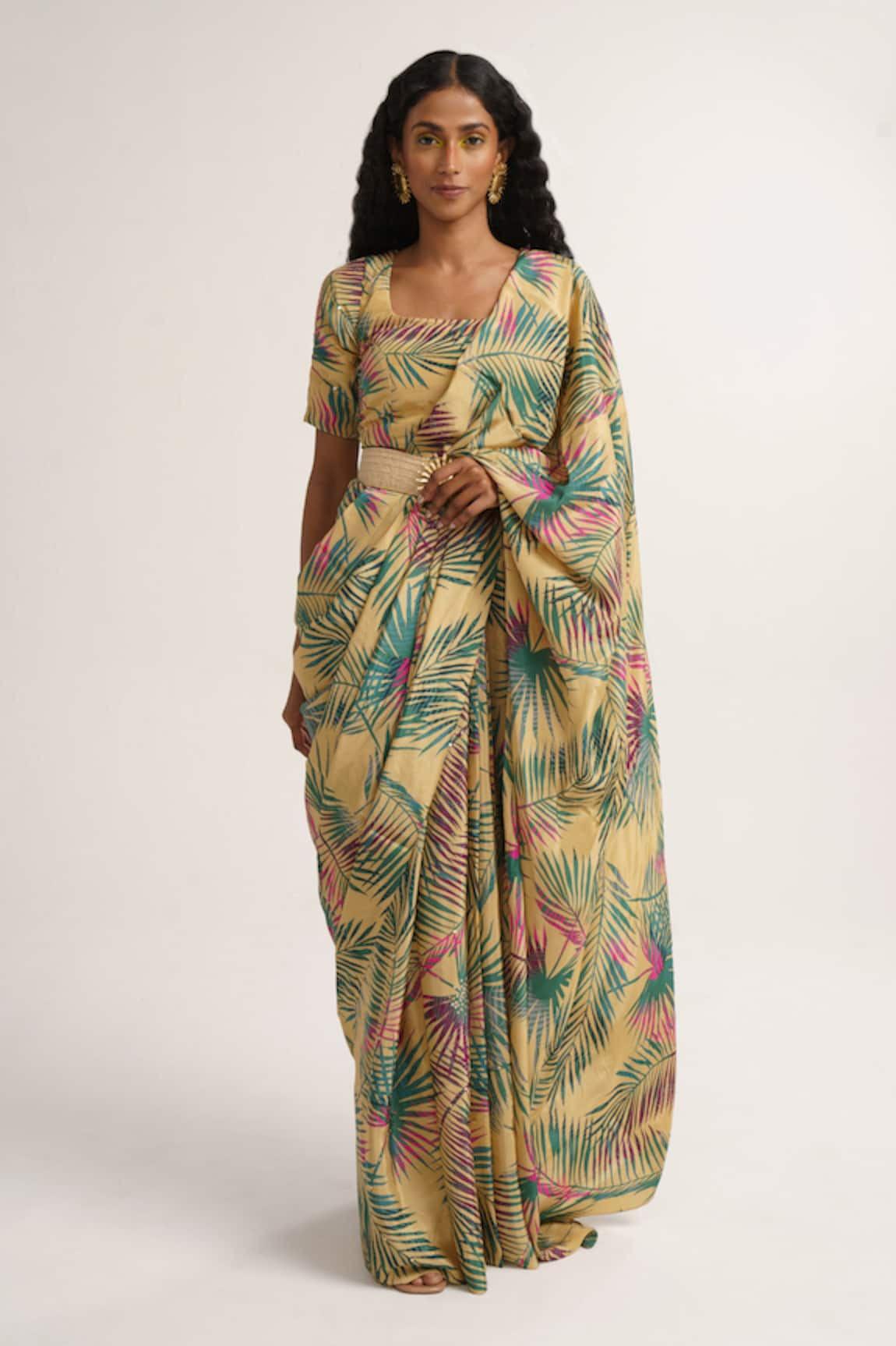 Vishala Shree Sunflower Tropical Print Saree With Blouse