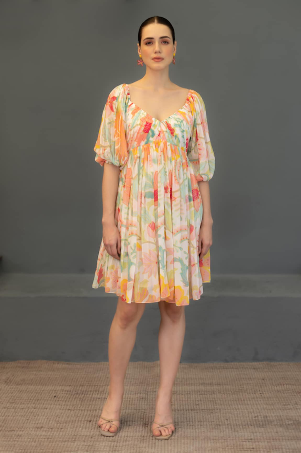 Ozel Mia Floral Print Short Dress