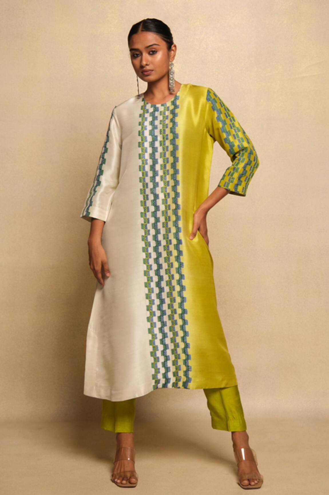 Avni Bhuva Nilpala Color Blocked Geometric Pattern Kurta & Pant Set