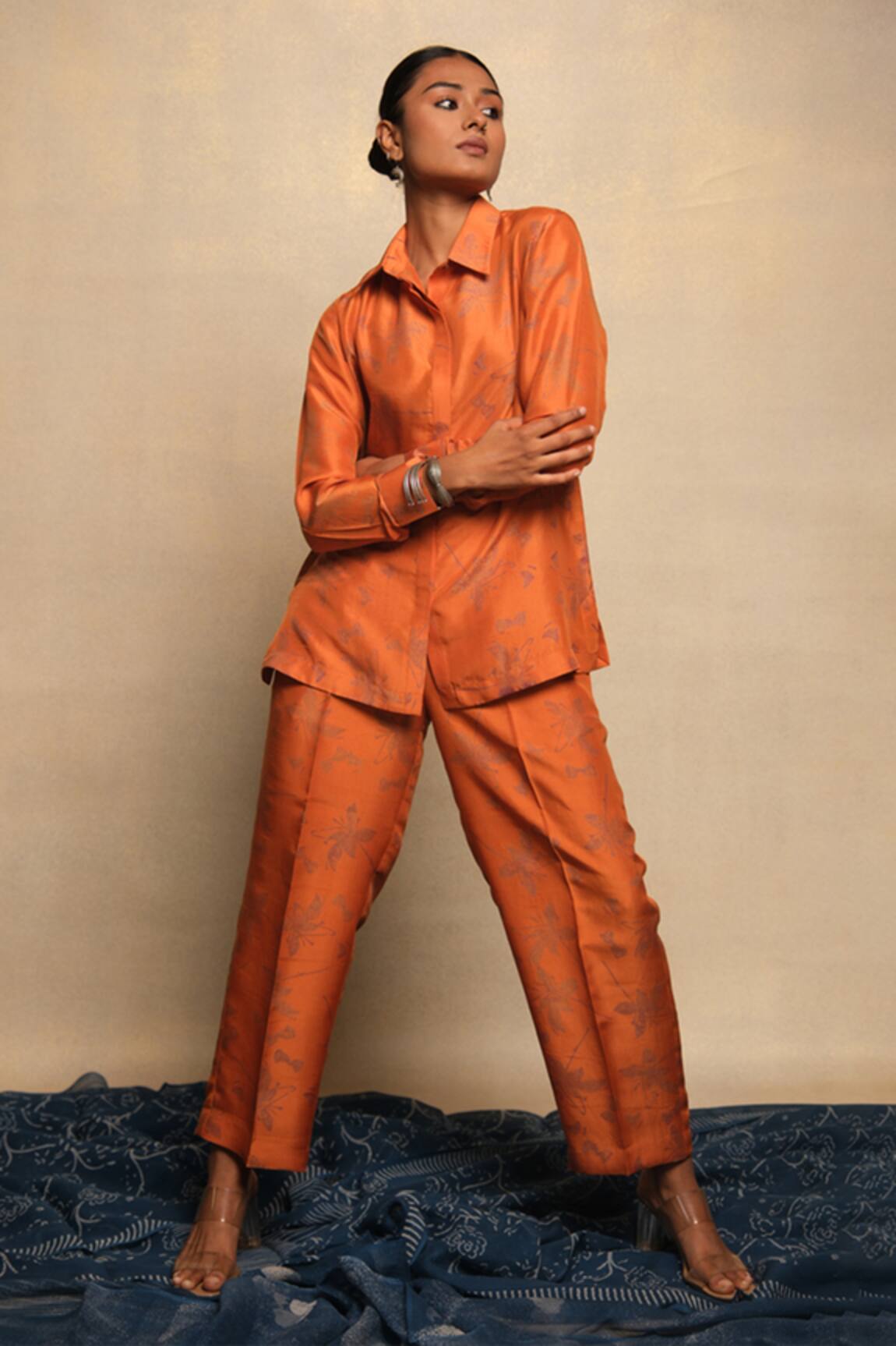 Avni Bhuva Orenji Floral Print Shirt & Pant Co-ord Set