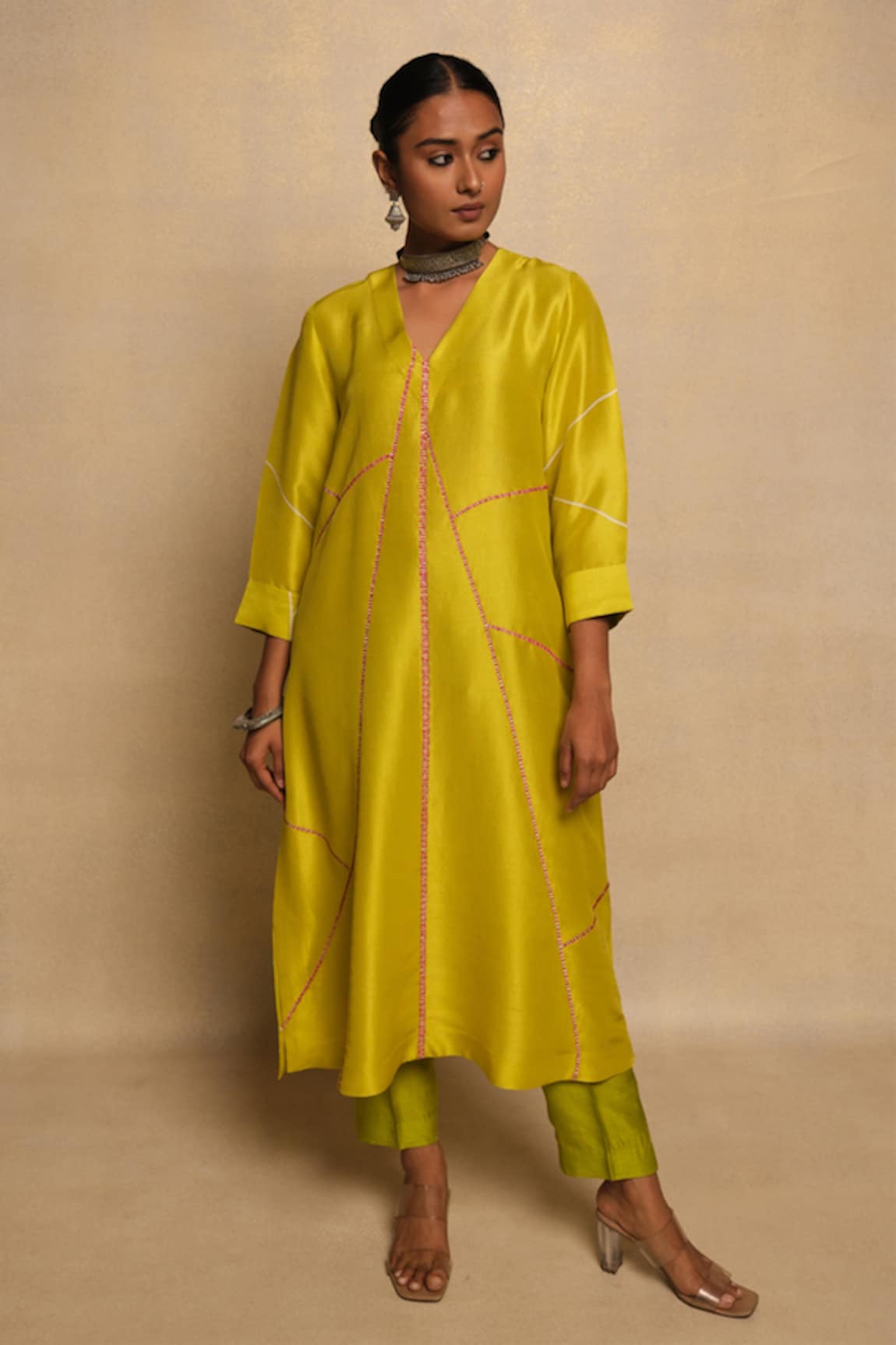 Avni Bhuva Veitri Geometric Pattern Kurta & Pant Co-ord Set