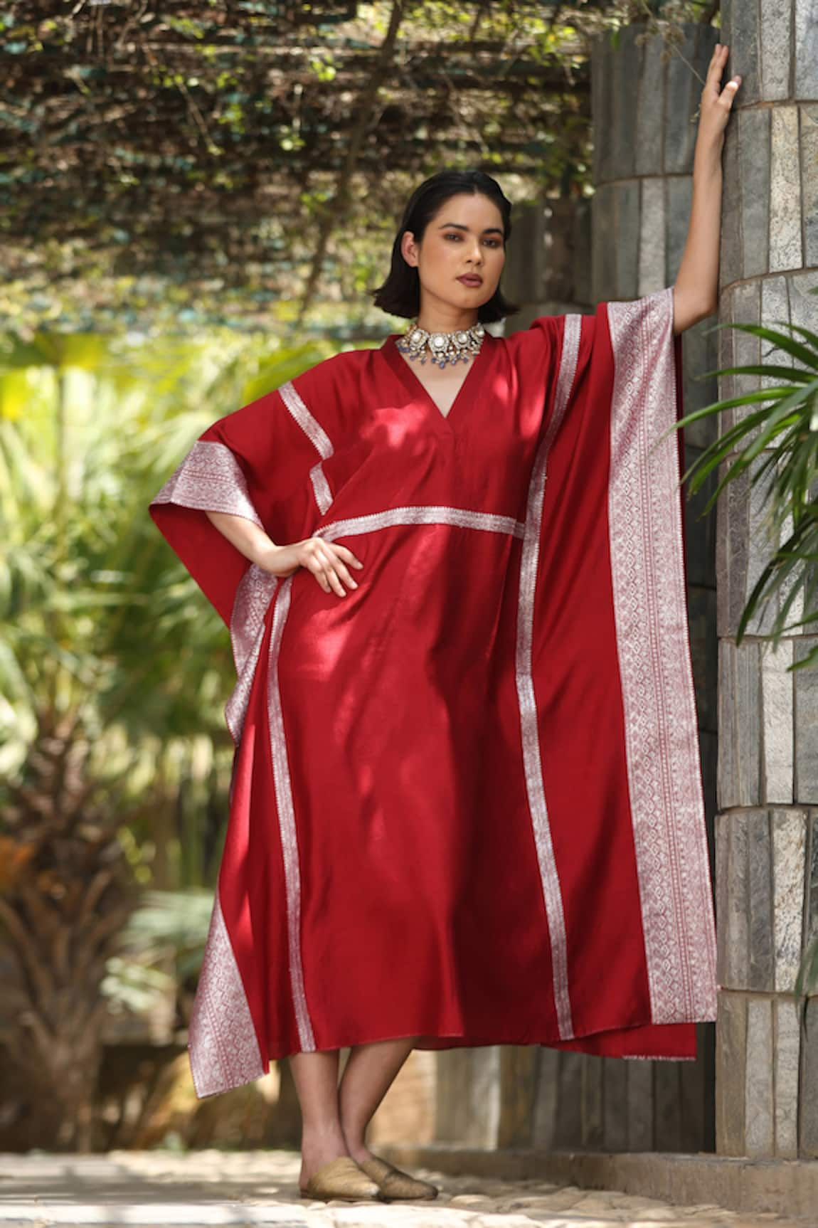 Weaver Story Sanjaab Bloom Border Handloom Pure Silk Kaftan