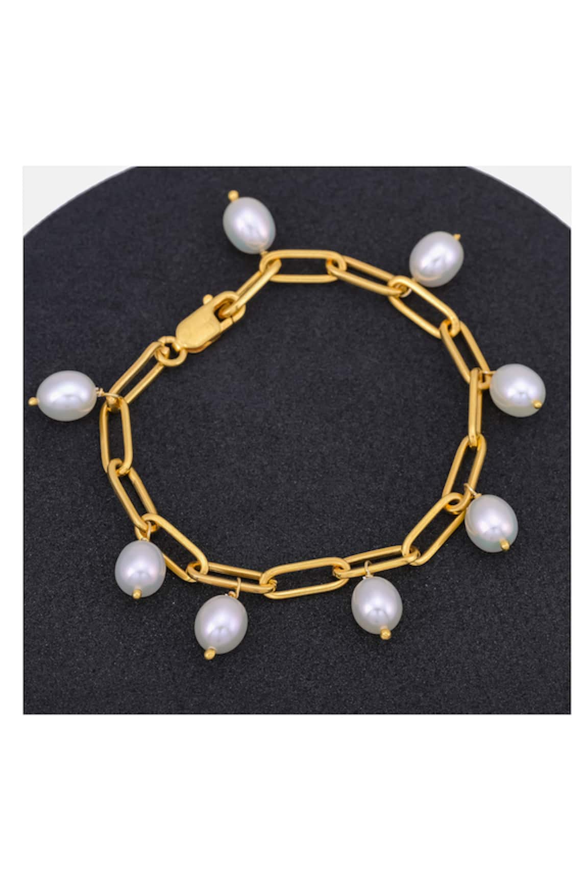 Ruuh Studios Pearl Charm Bracelet