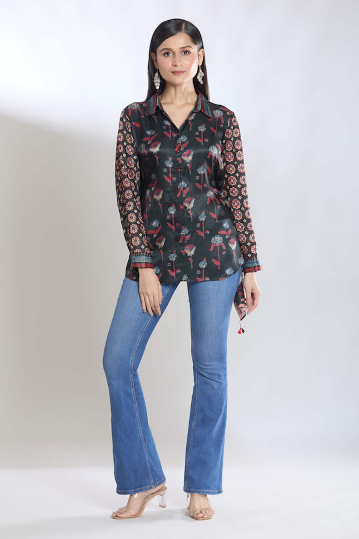 SHRADDHA RAMBHIA Asymmetric Floral Print Shirt