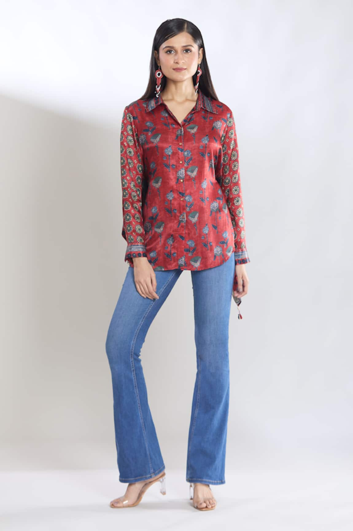 SHRADDHA RAMBHIA Asymmetric Printed Shirt