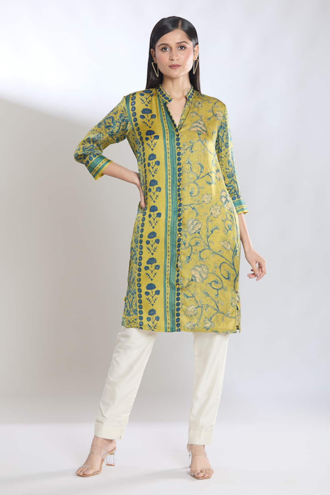 SHRADDHA RAMBHIA Mandarin Collar Floral Print Kurta