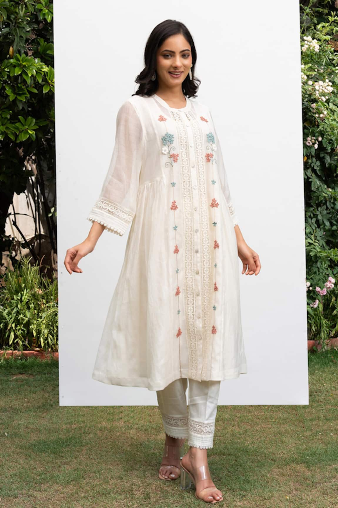 OMI Floral Embroidered Kurta Pant Set