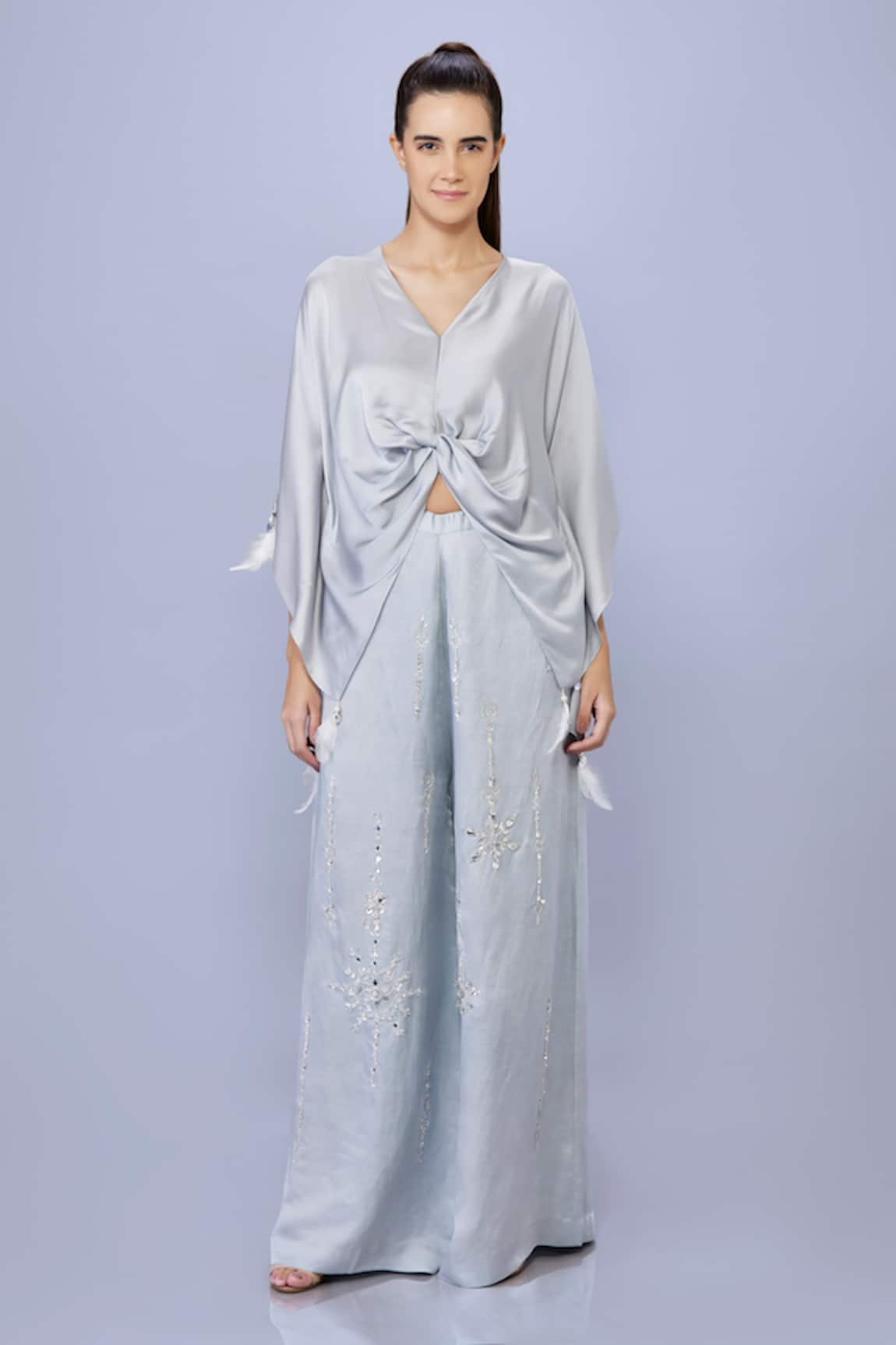 DILNAZ Tasselled Asymmetric Short Kaftan