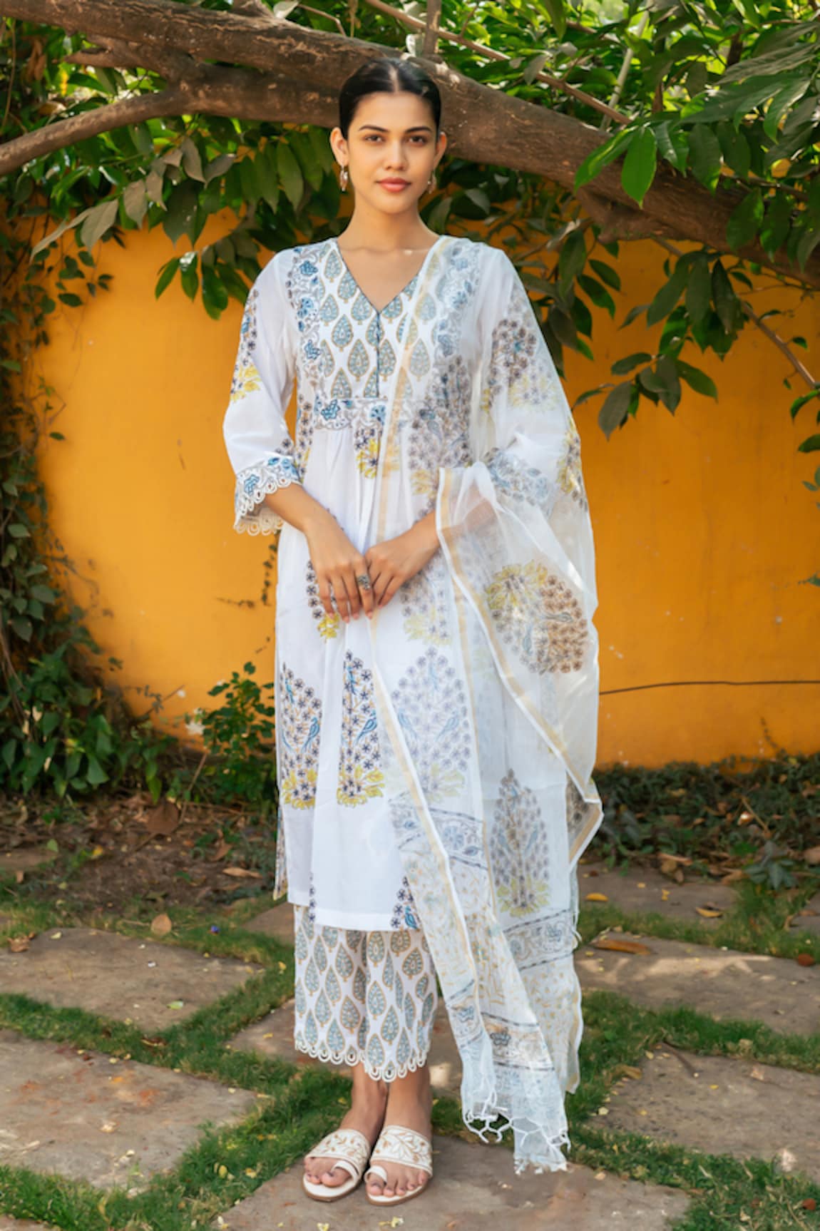 Maison Shefali Floral Boota Print Kurta Pant Set