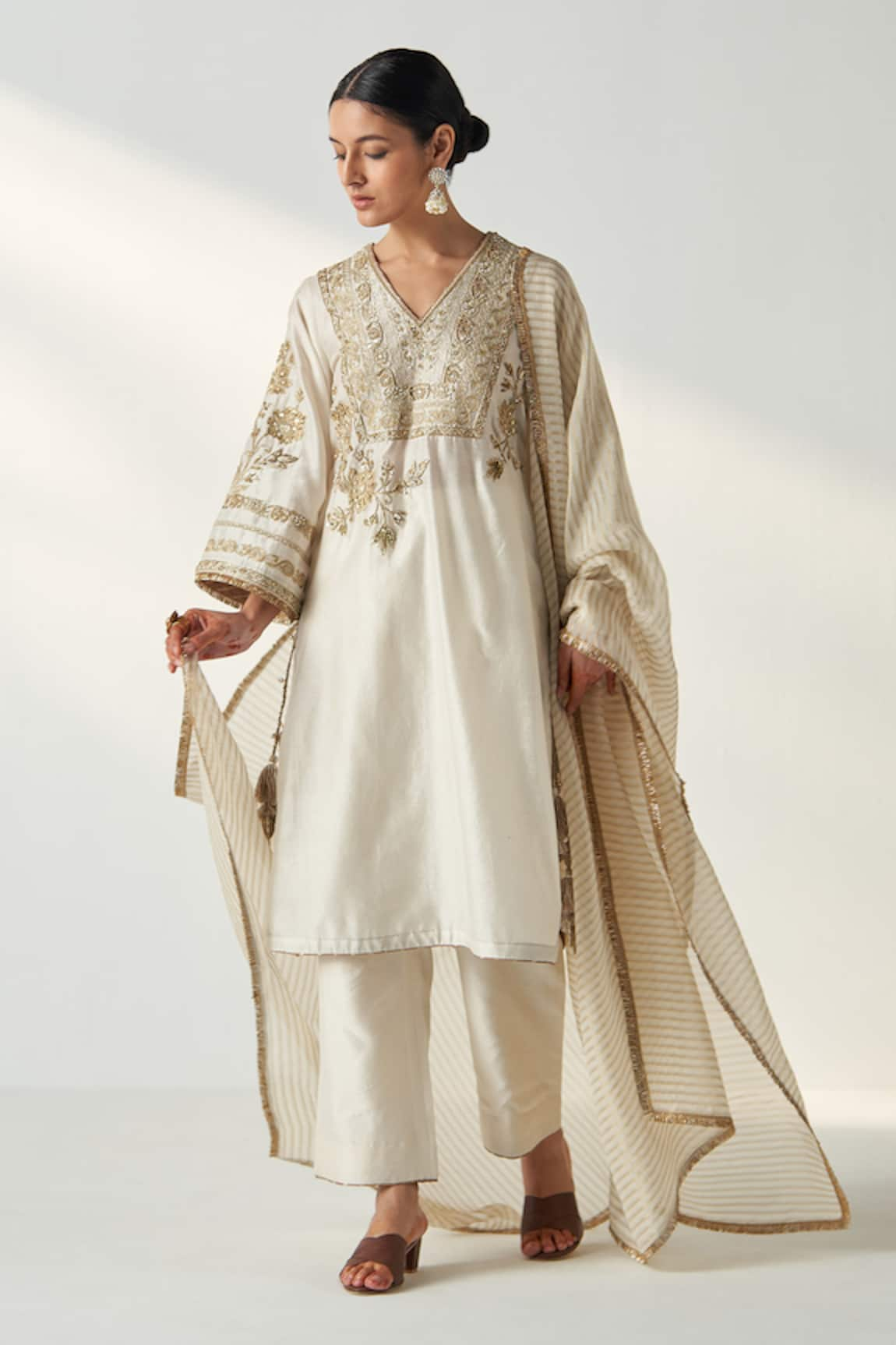 Studio Bagechaa Roop Gul Dori Sequin Embroidered Kurta Pant Set