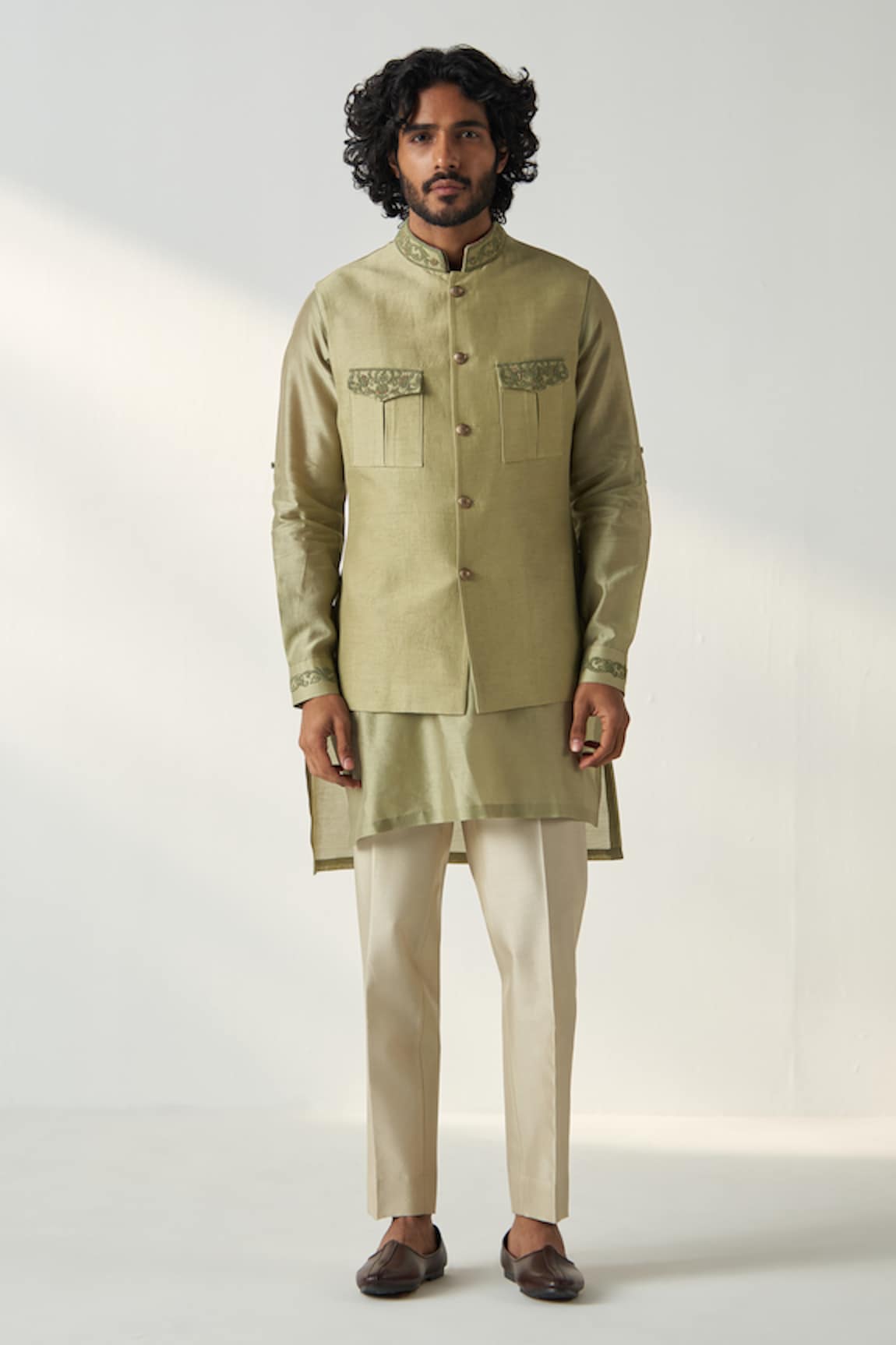 Studio Bagechaa Evan Asymmetric Kurta Set With Bundi