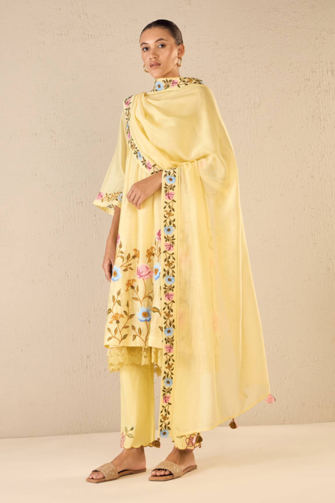 Shivani Bhargava Gardenia Charm Chanderi Dupatta