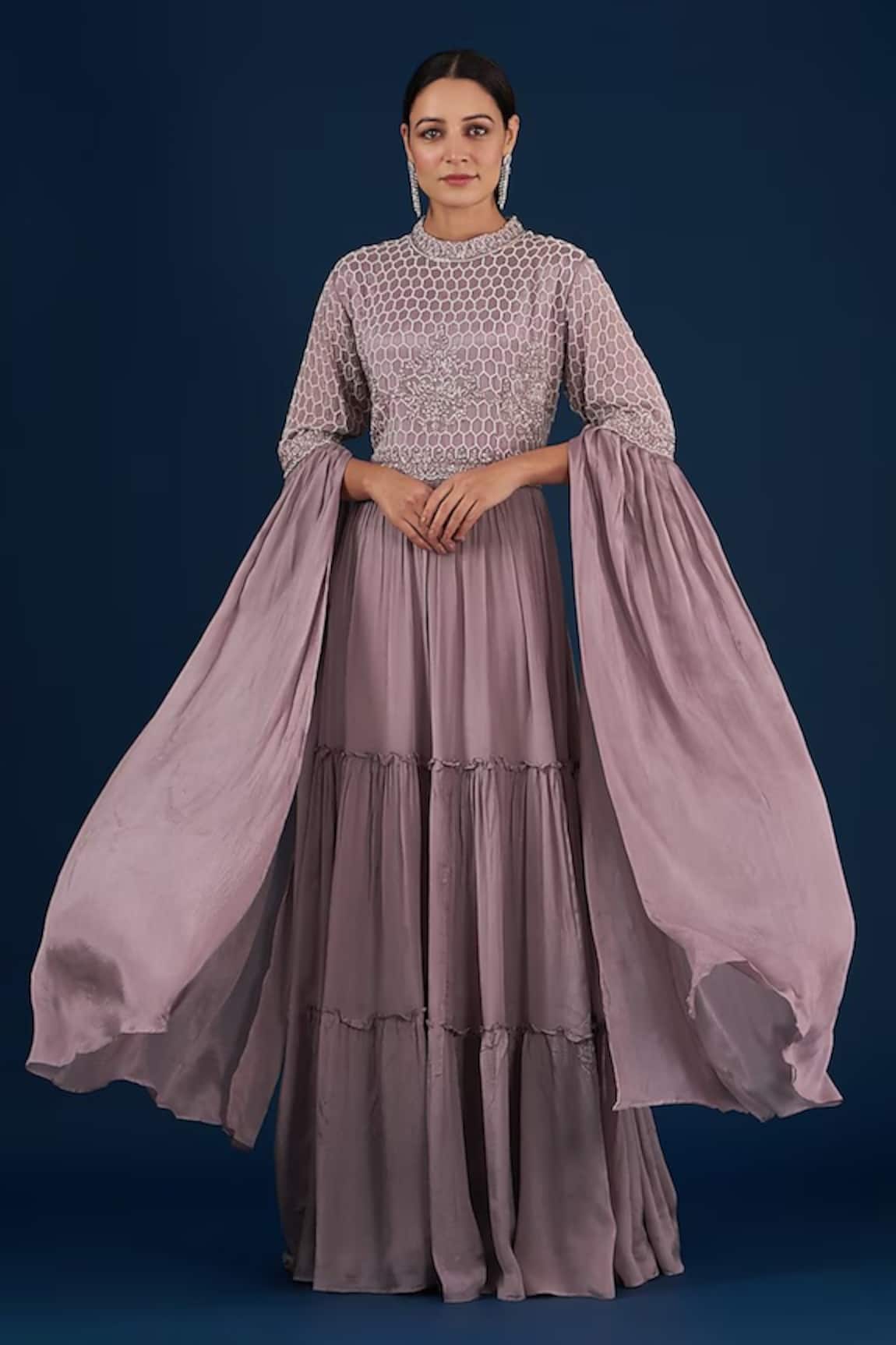 BAIDEHI Honeycomb Embroidered Cape Sleeve Gown