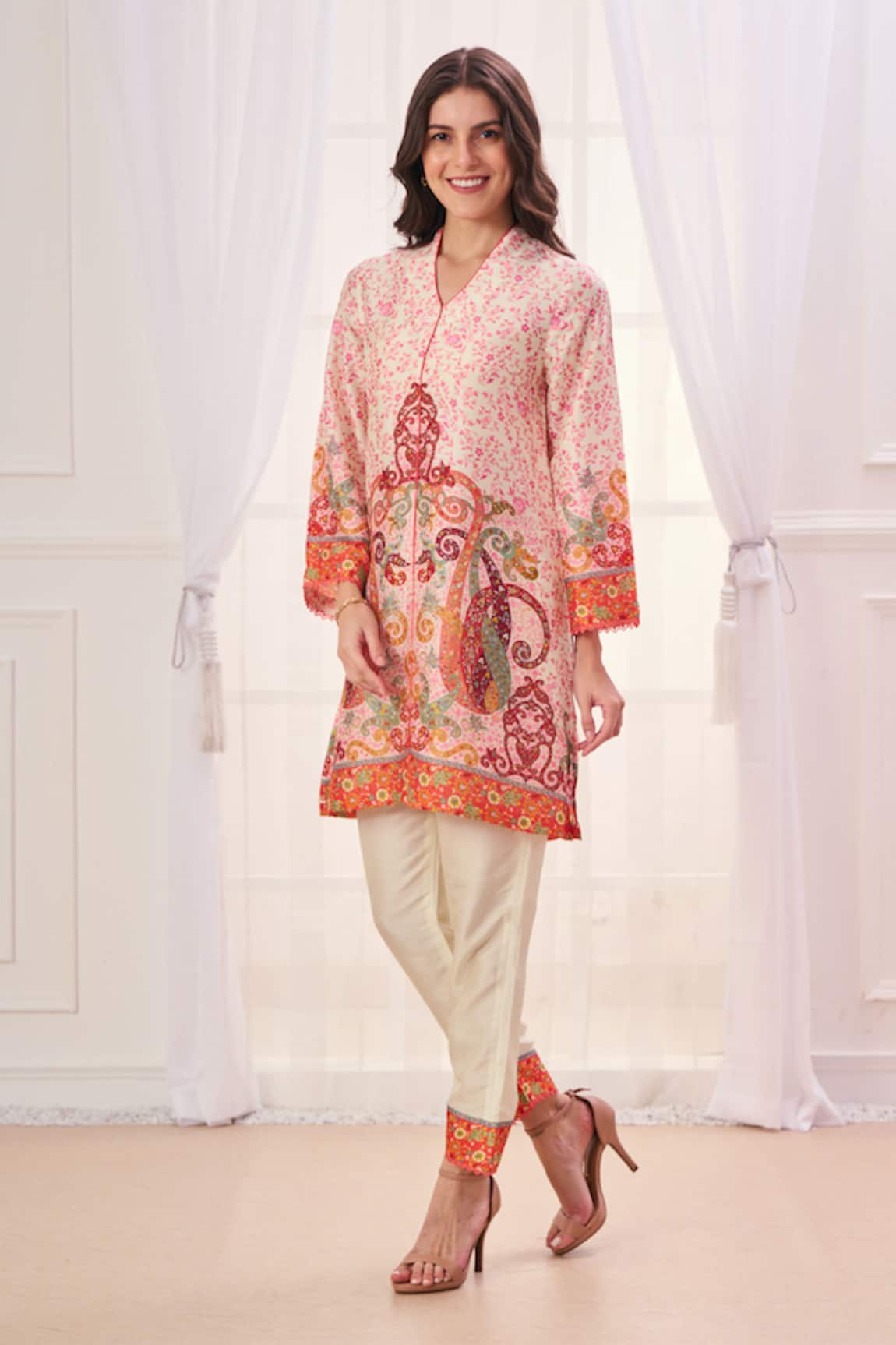 Taroob Paisley Print Kurta & Pant Set