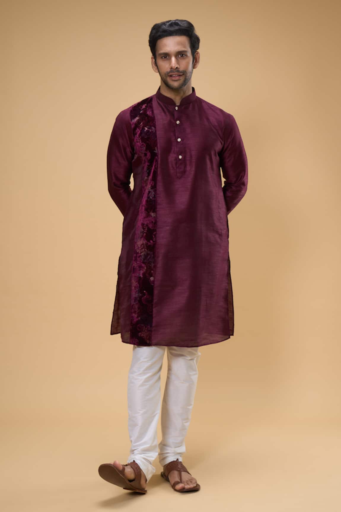Arihant Rai Sinha Zari Thread Placement Embroidered Kurta 