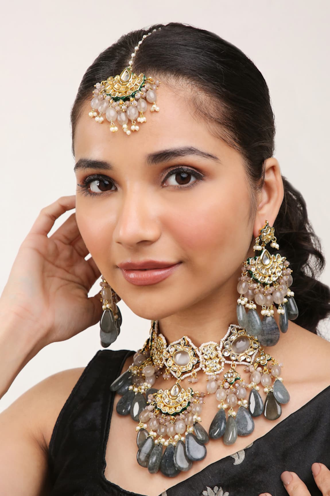 Khushi Jewels Embellished Choker Necklace Set