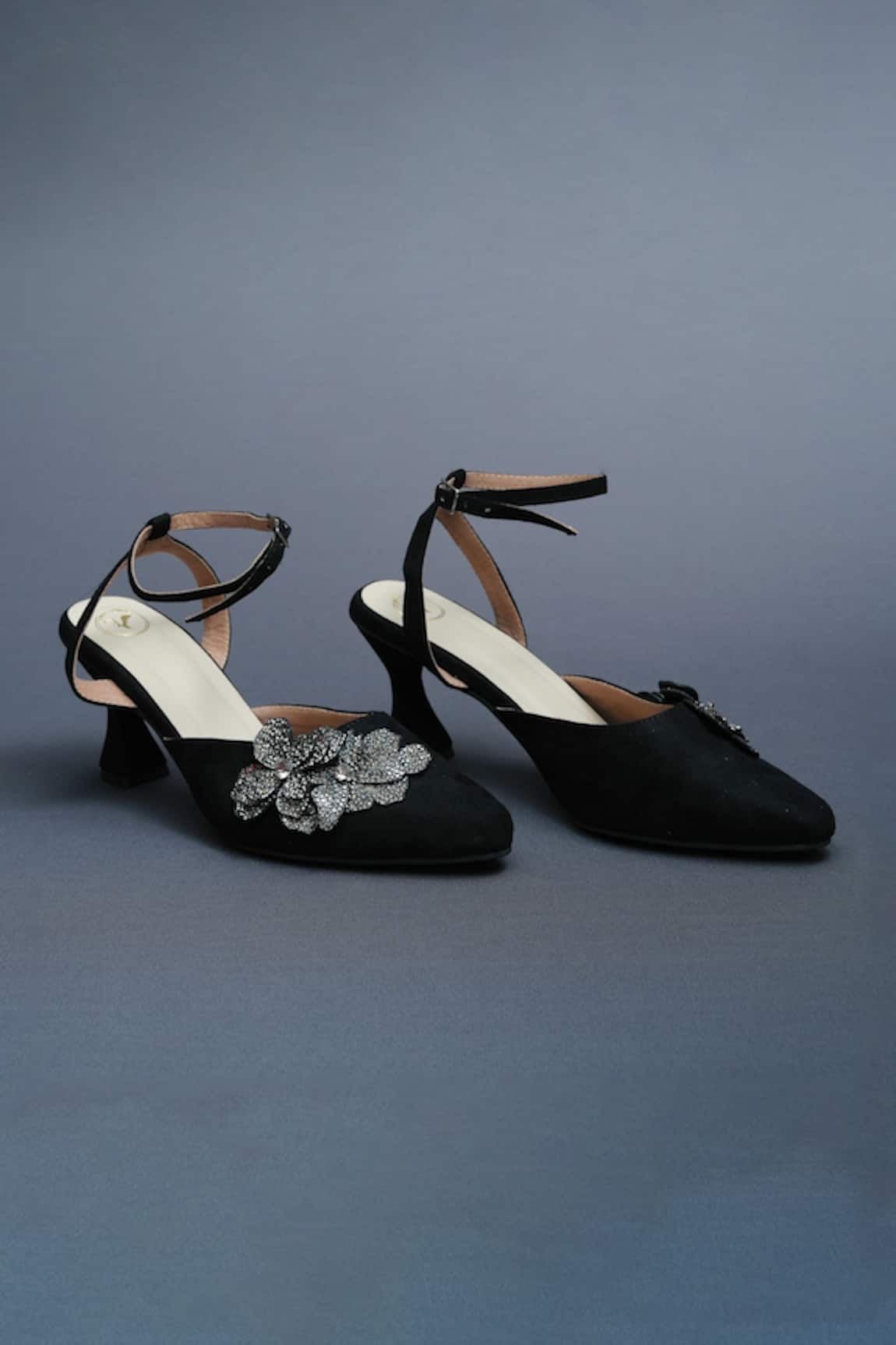 Sana K luxurious Footwear Bow Glimmering Bloom Applique Heels