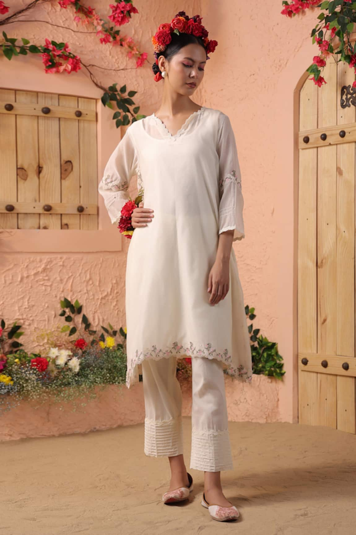 Charu Makkar Floral Lace Embellished Kaftan Kurta & Pant Set