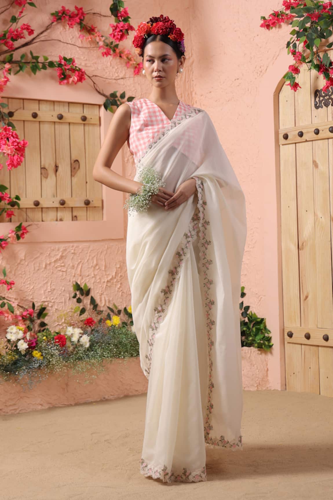 Charu Makkar Floral Lace Border Embellished Saree With Blouse