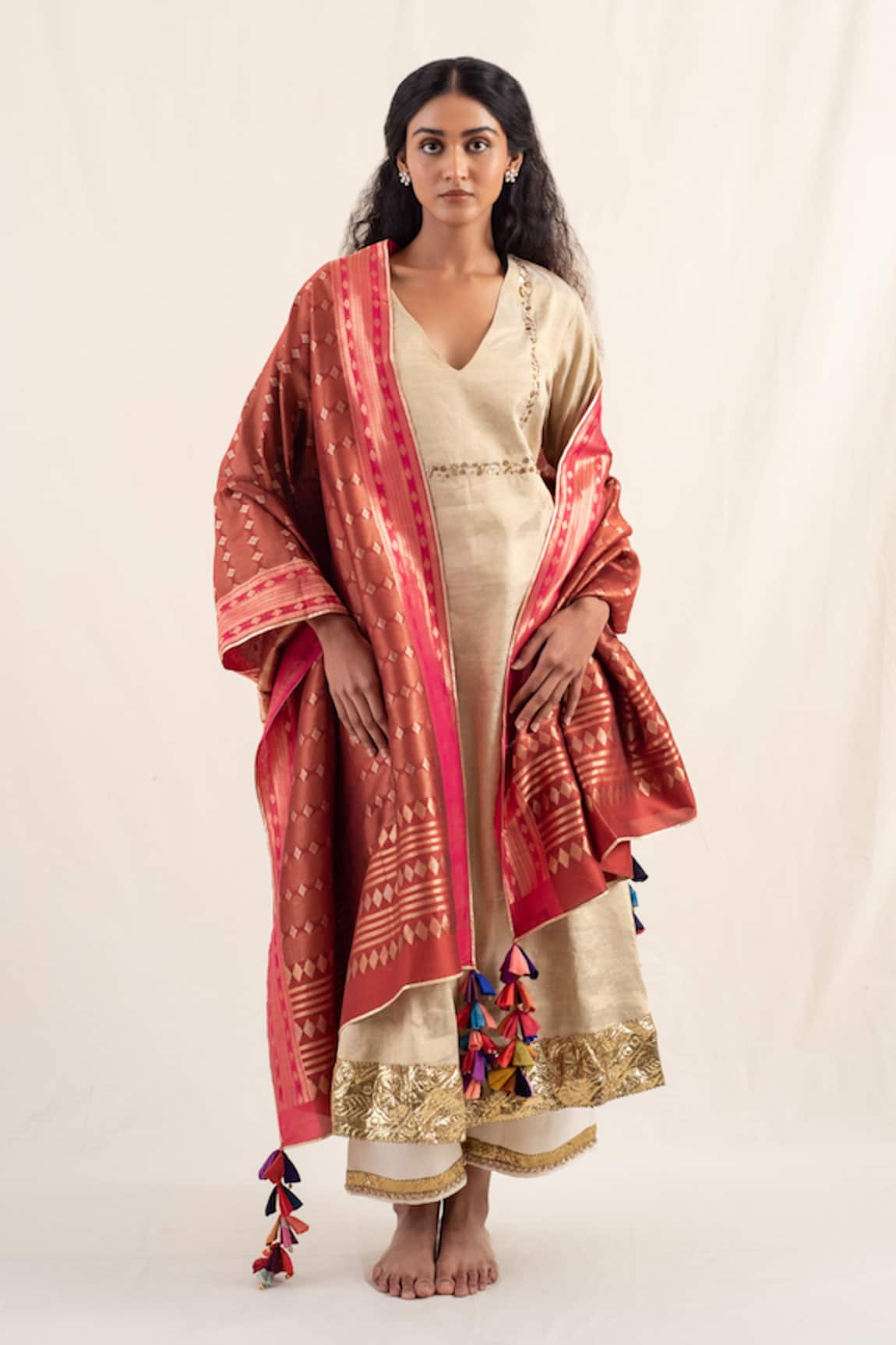 Priyanka Raajiv Samaa Geometric Pattern Dupatta