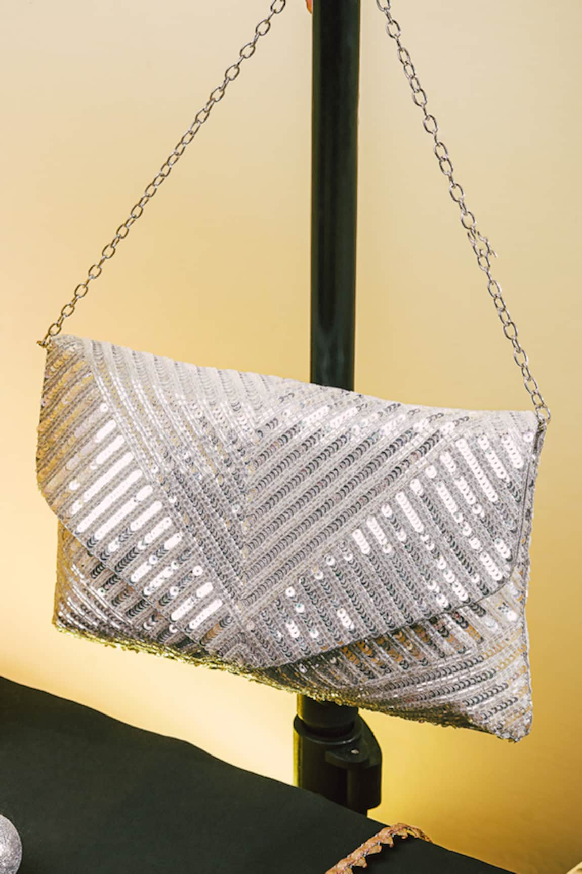 NR BY NIDHI RATHI Sequin Embellihsed Clutch