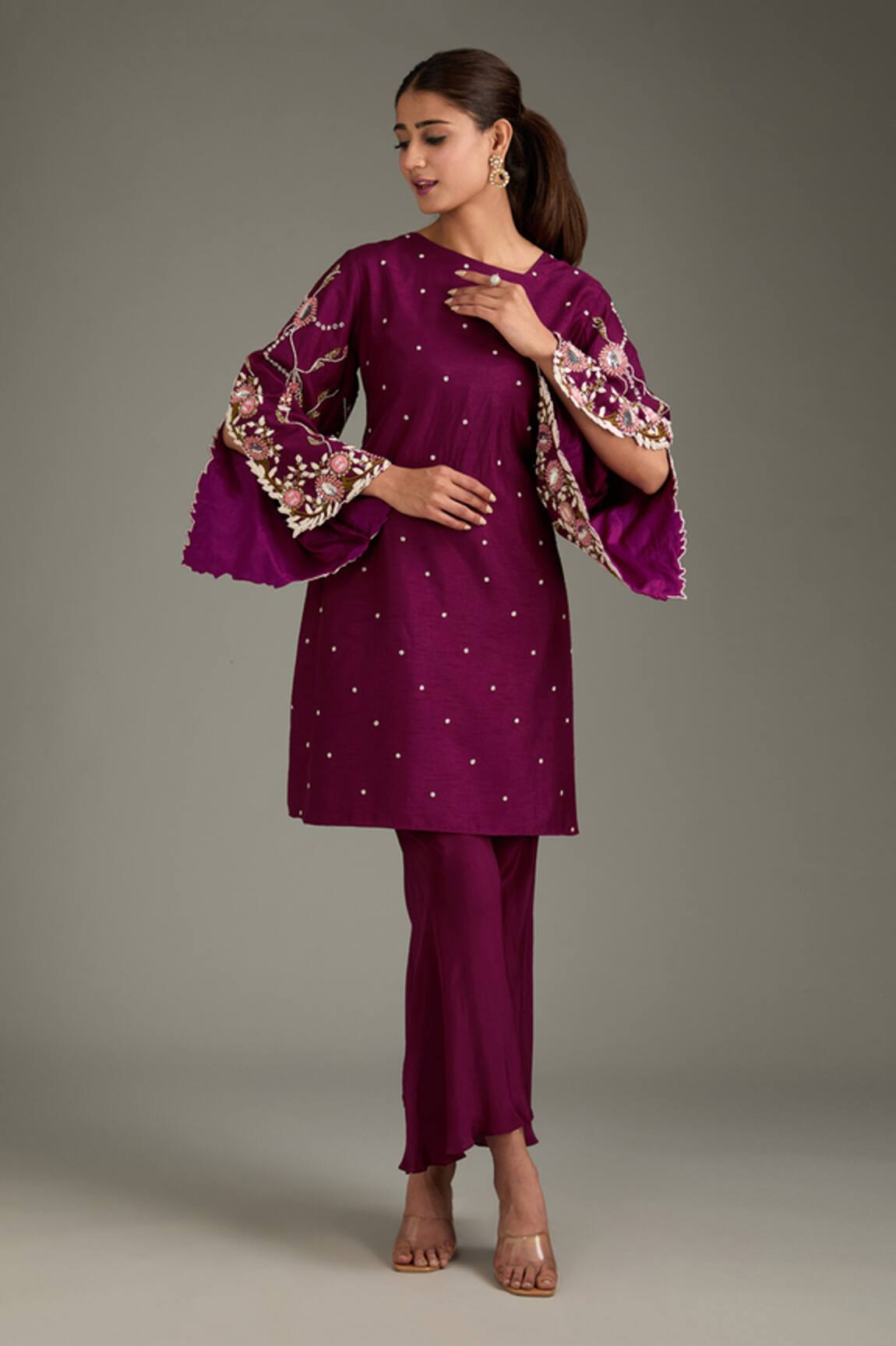 Label Deepshika Agarwal Hand Embroidered Kurta & Pant Set 