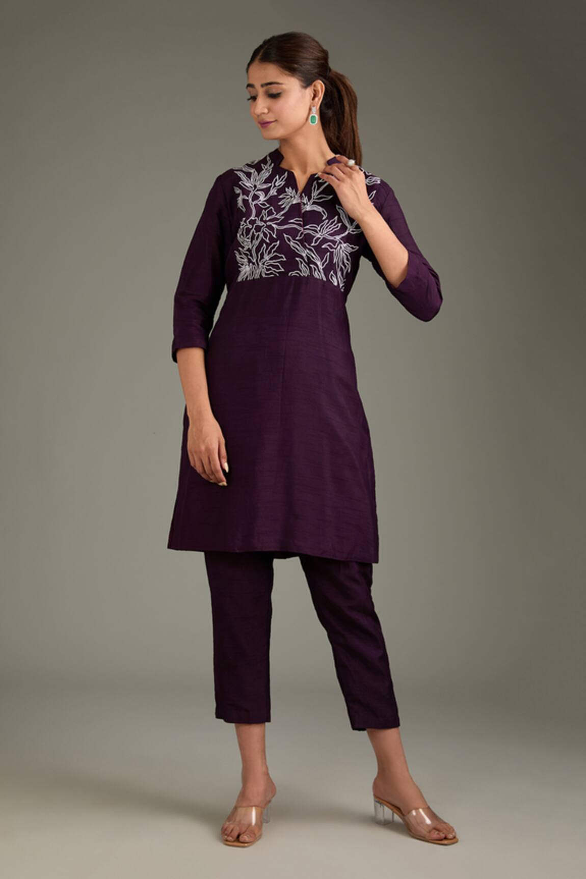 Label Deepshika Agarwal Hand Embroidered Kurta With Pant 
