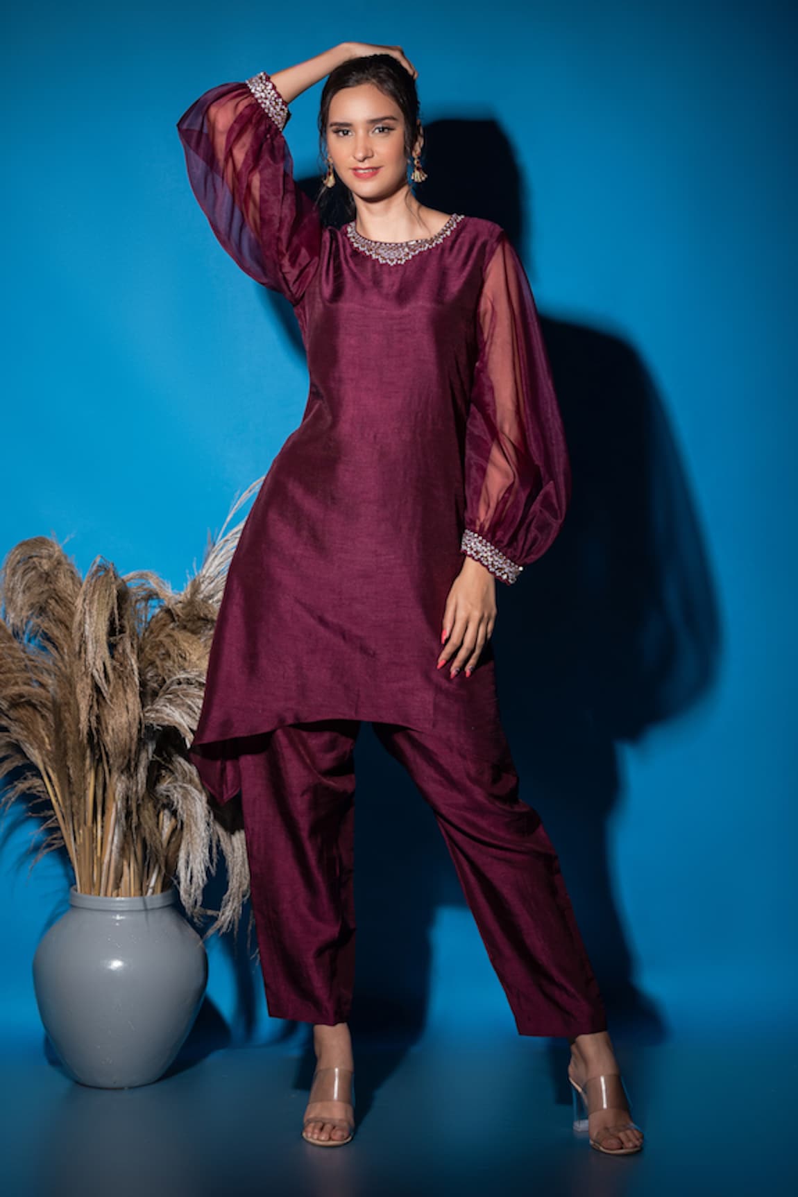 Label Deepshika Agarwal Ballloon Sleeve Kurta With Pant