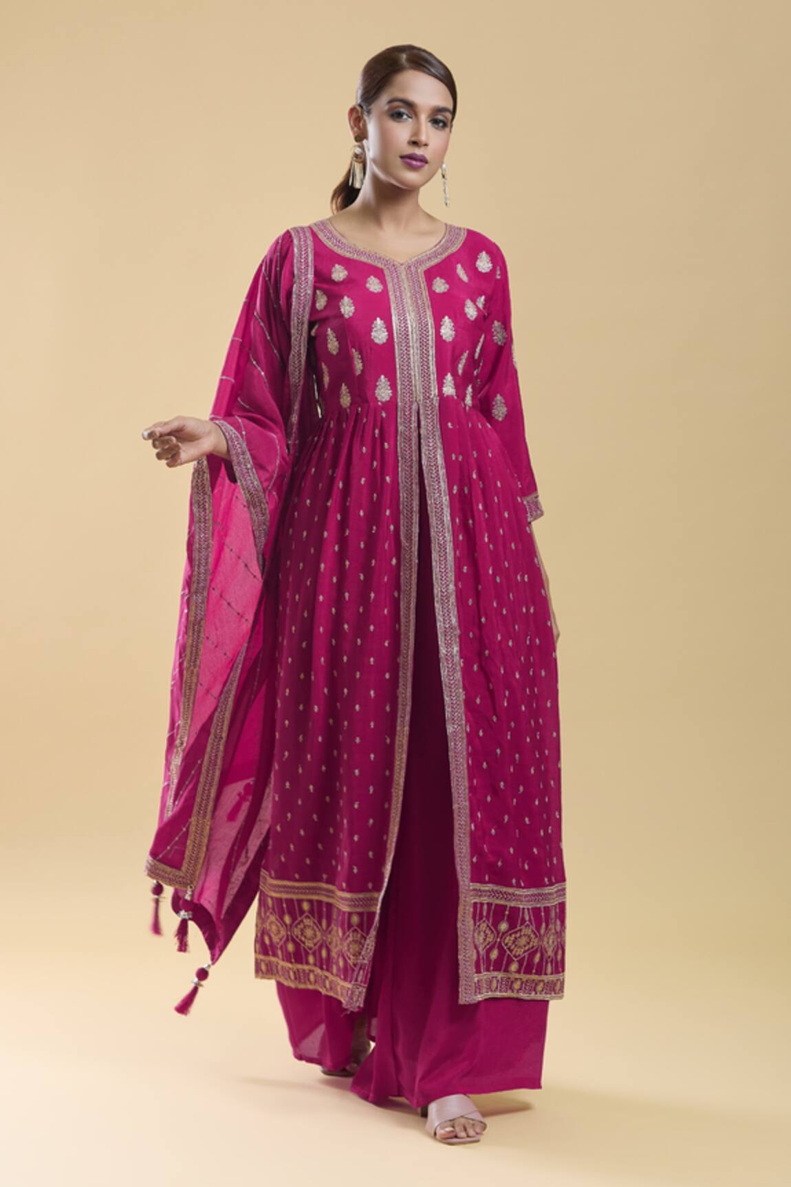 Khwaab by Sanjana Lakhani Damask Flora Aari Embroidered Kurta Palazzo Set