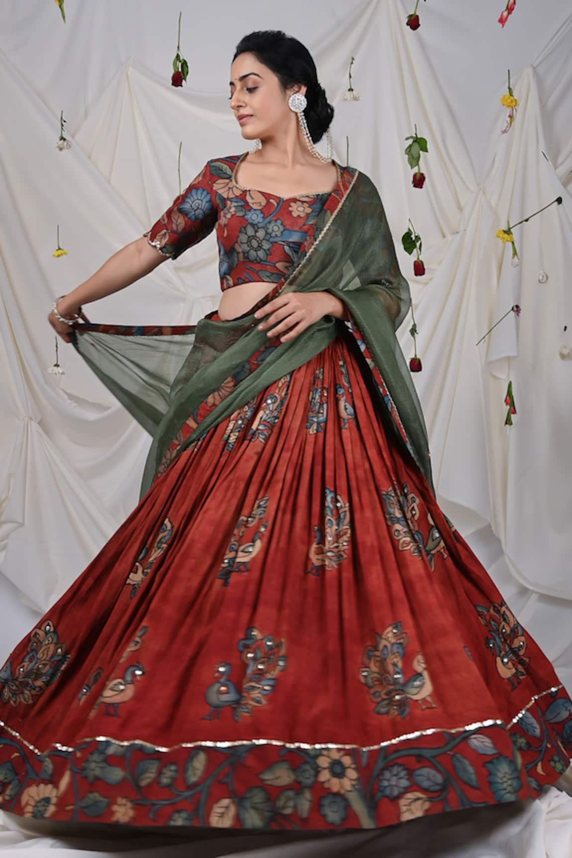 AAMRA BY LAVANYA Hand Painted Kalamkari Pattern Lehenga & Blouse Set