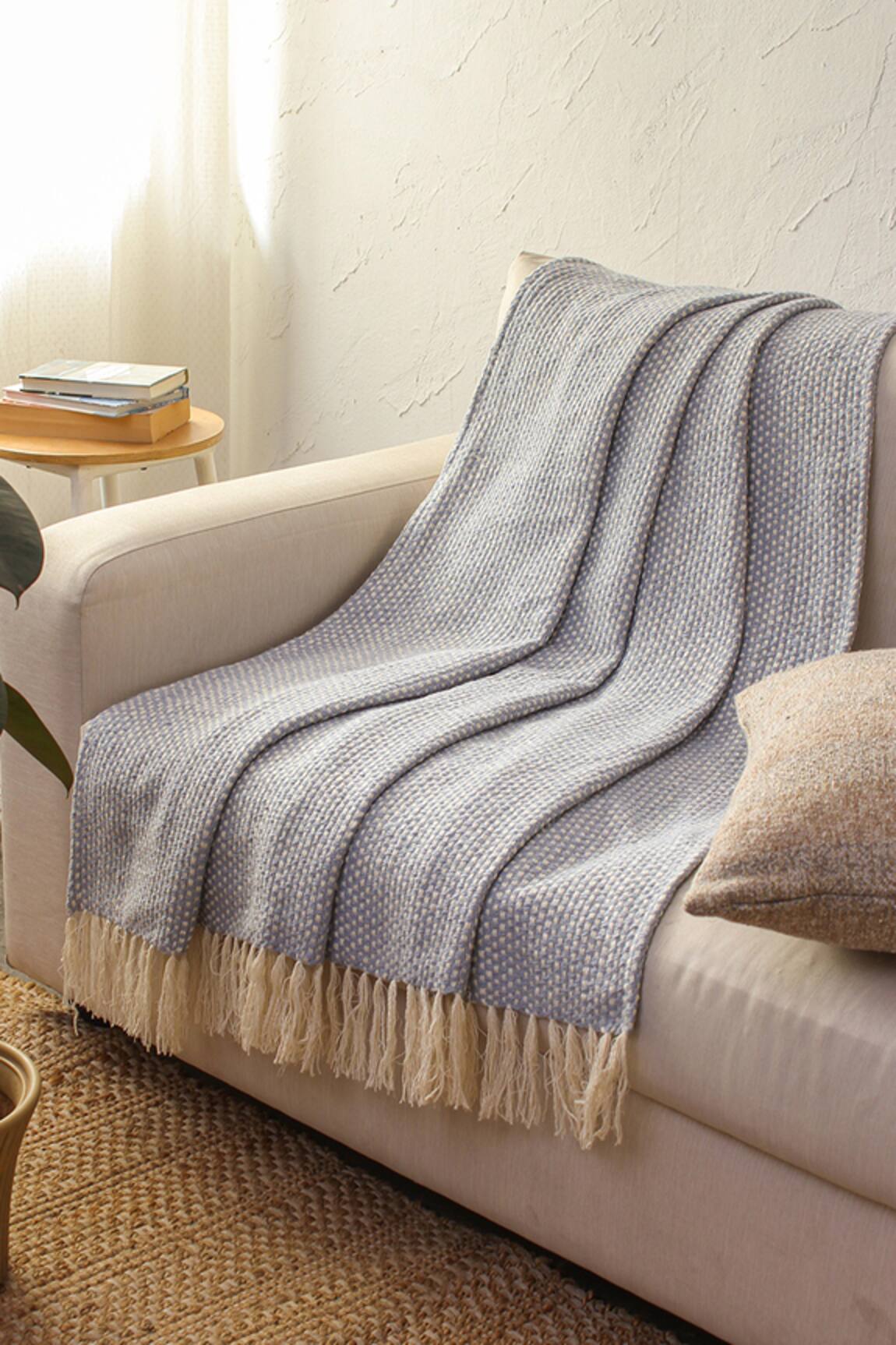 House This Vindhya Woven Throw