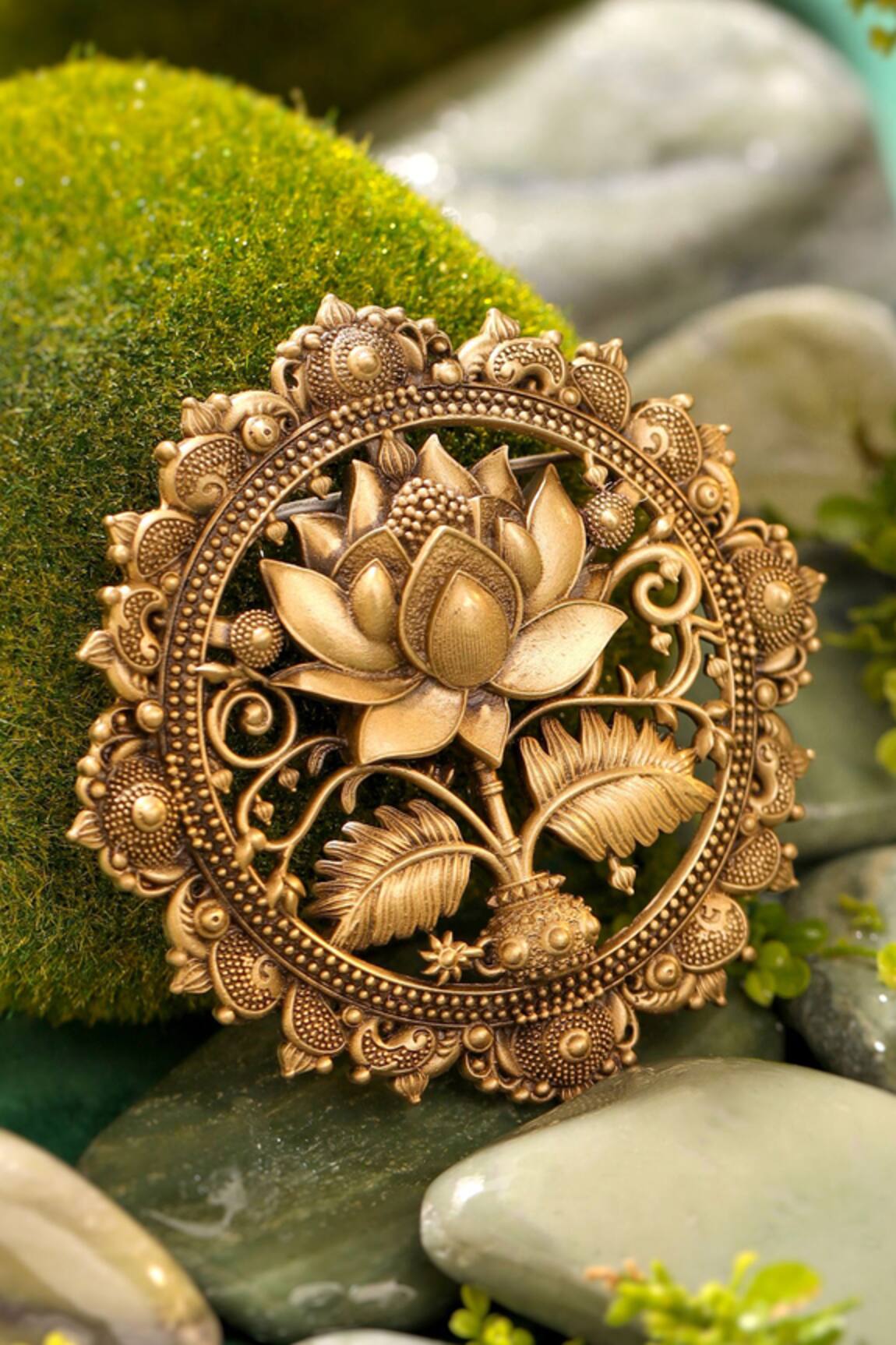 Cosa Nostraa Flower Of Life Brooch