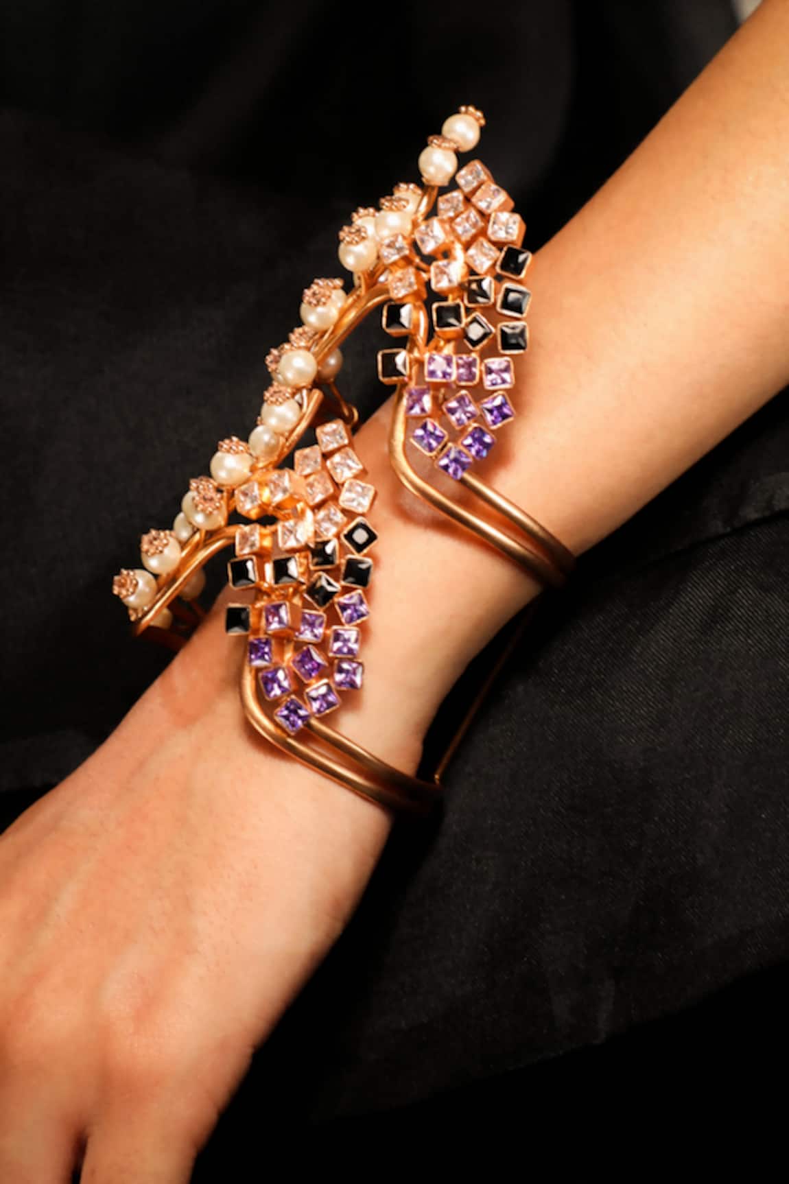 Suhani Pittie Pearlescent Embellished Frost Cuff 
