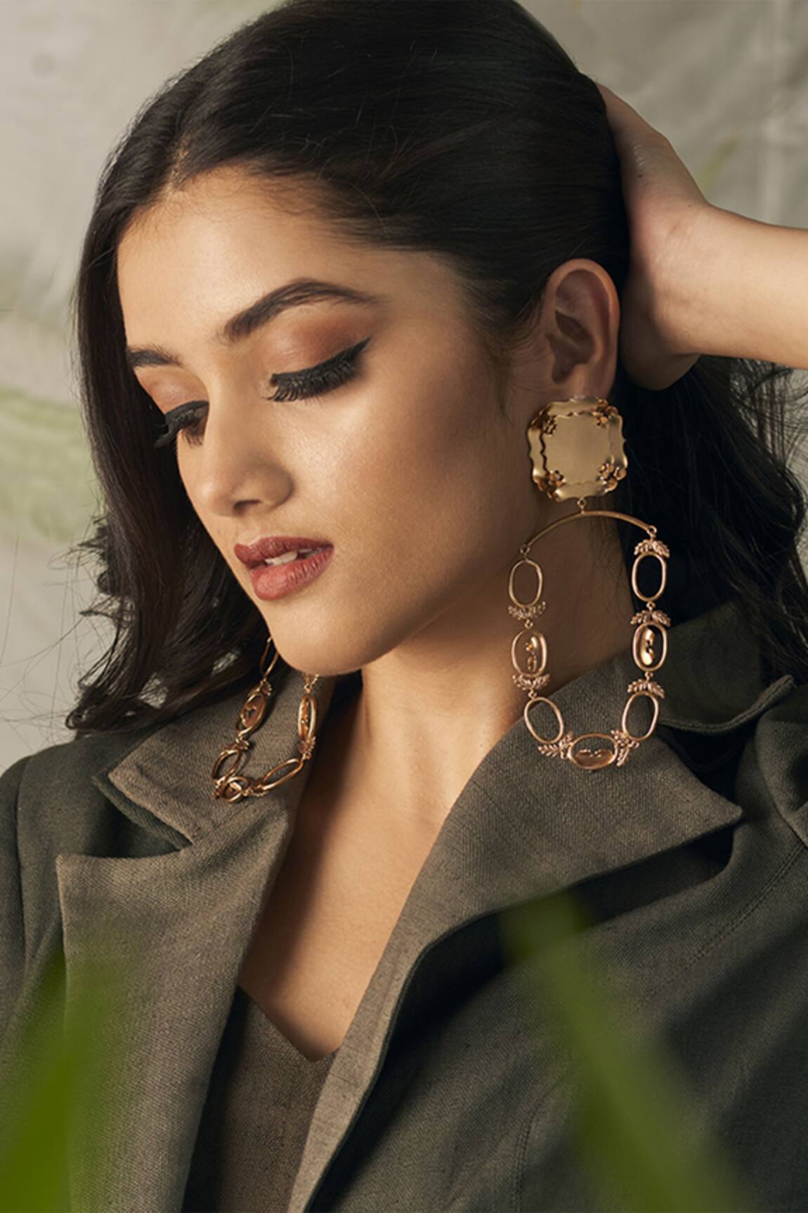 Suhani Pittie Lush Bloom Ambience Earrings 