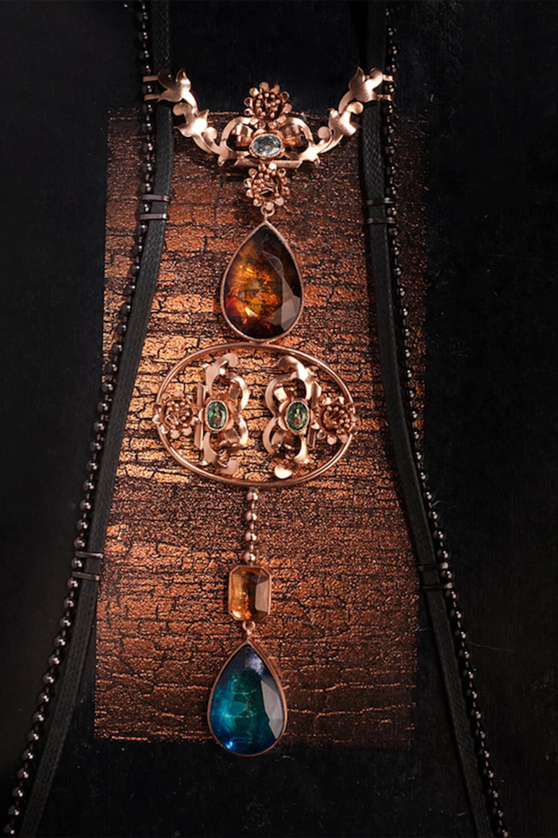 SUHANI PITTIE High Renaissance Ball & Chain Embellished Pendant Necklace