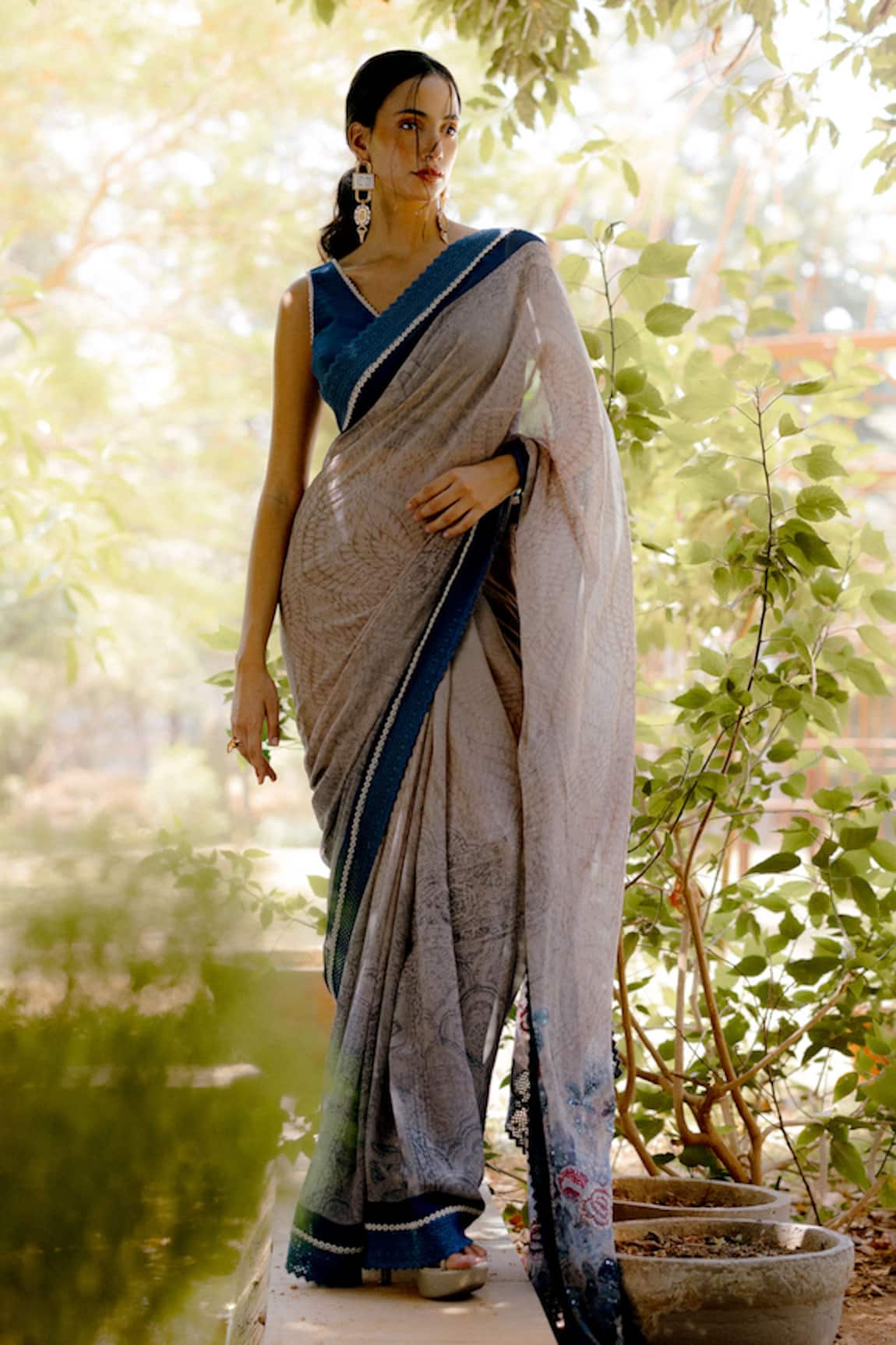 Varun Bahl Regal Minimal Print Saree With Blouse